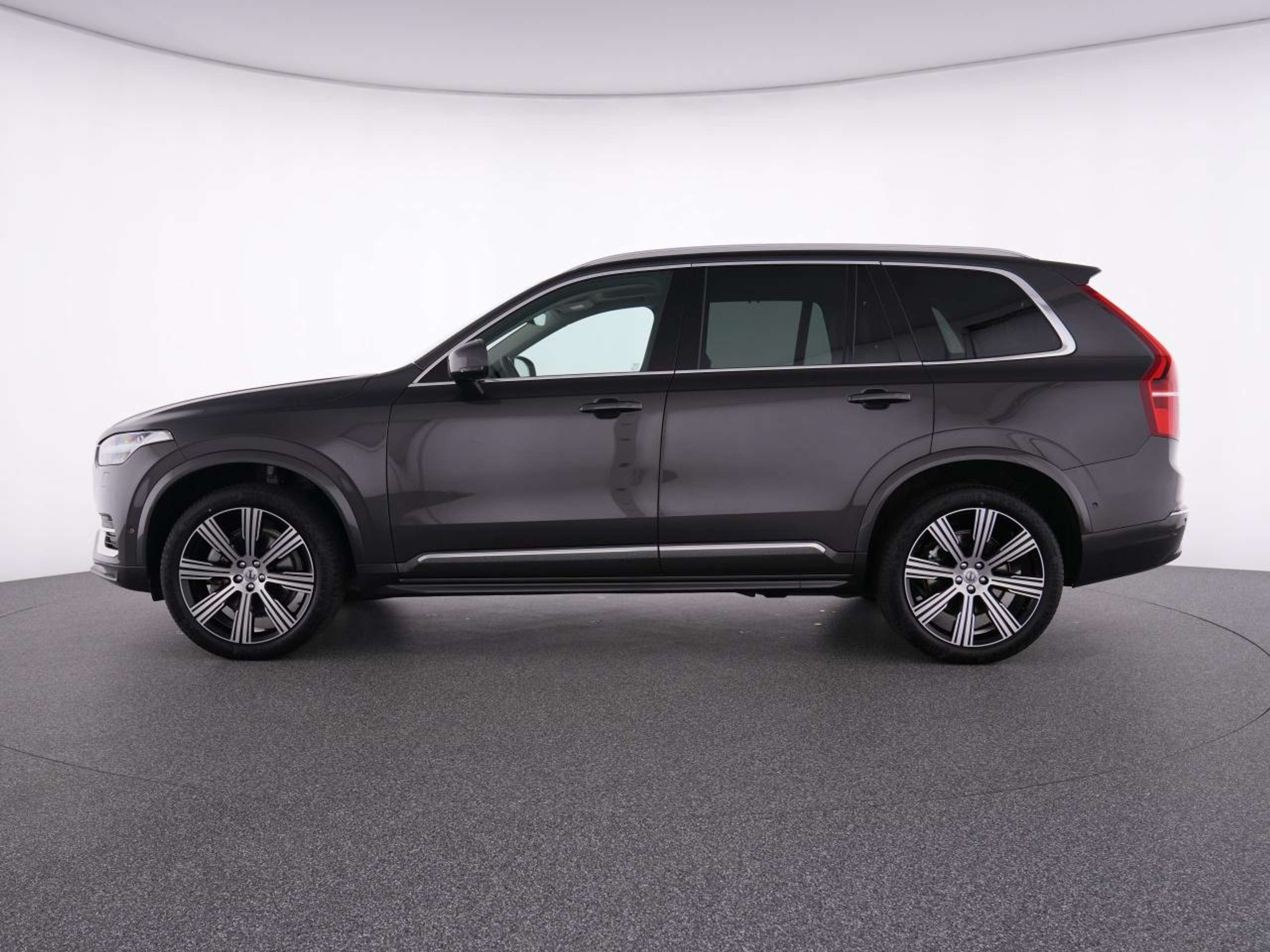 Volvo - XC90