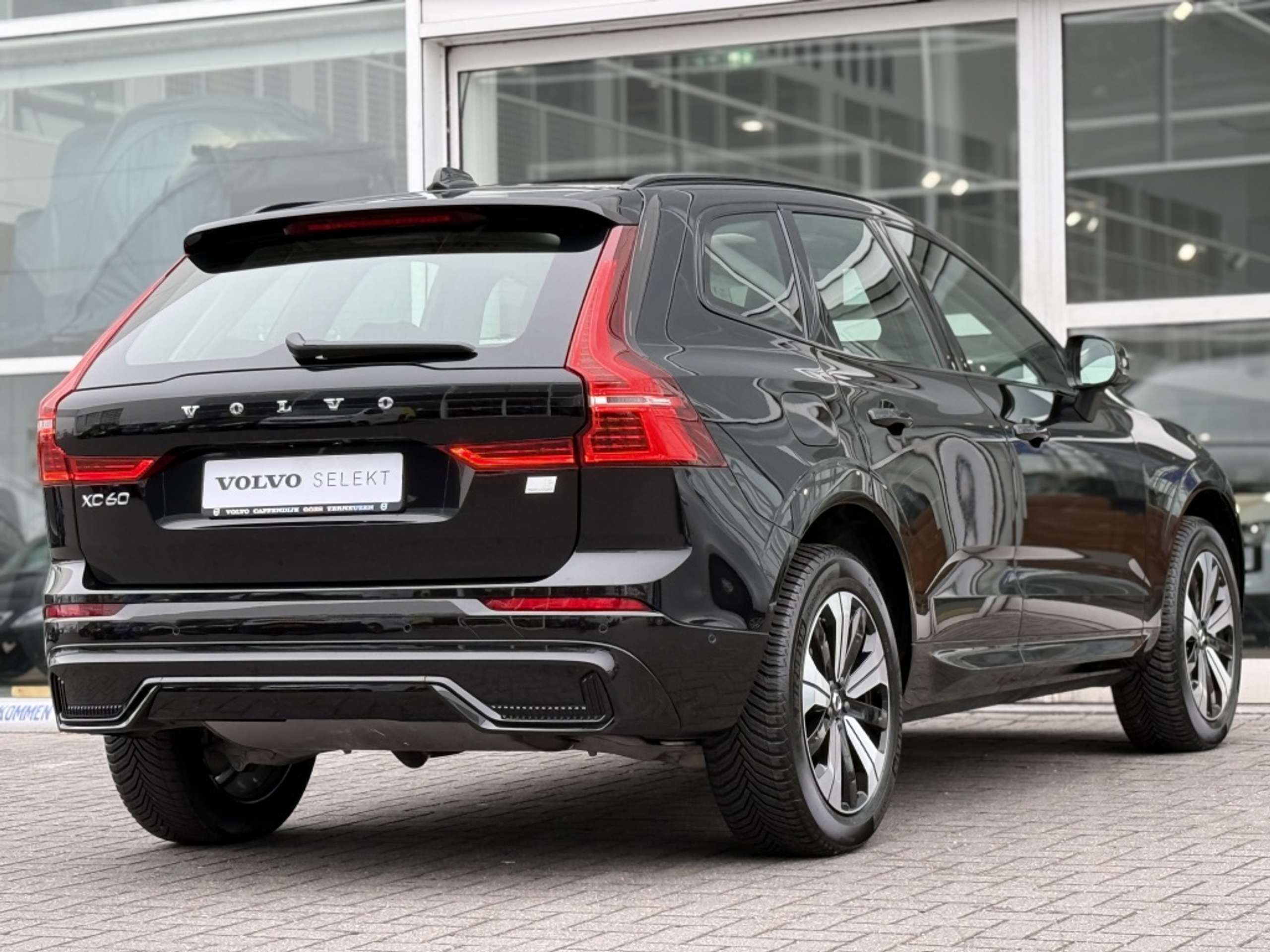 Volvo - XC60