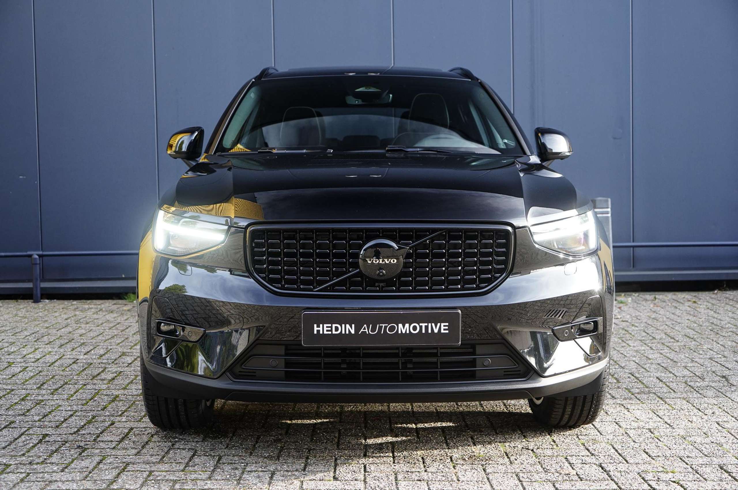 Volvo - XC40