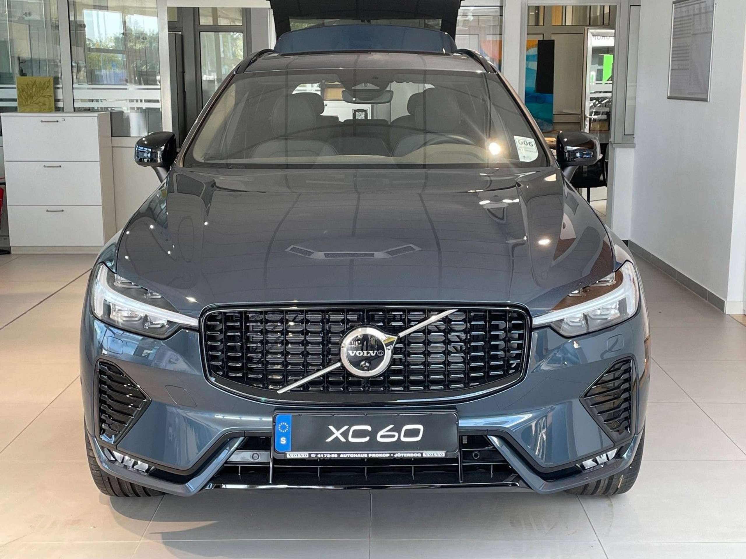 Volvo - XC60