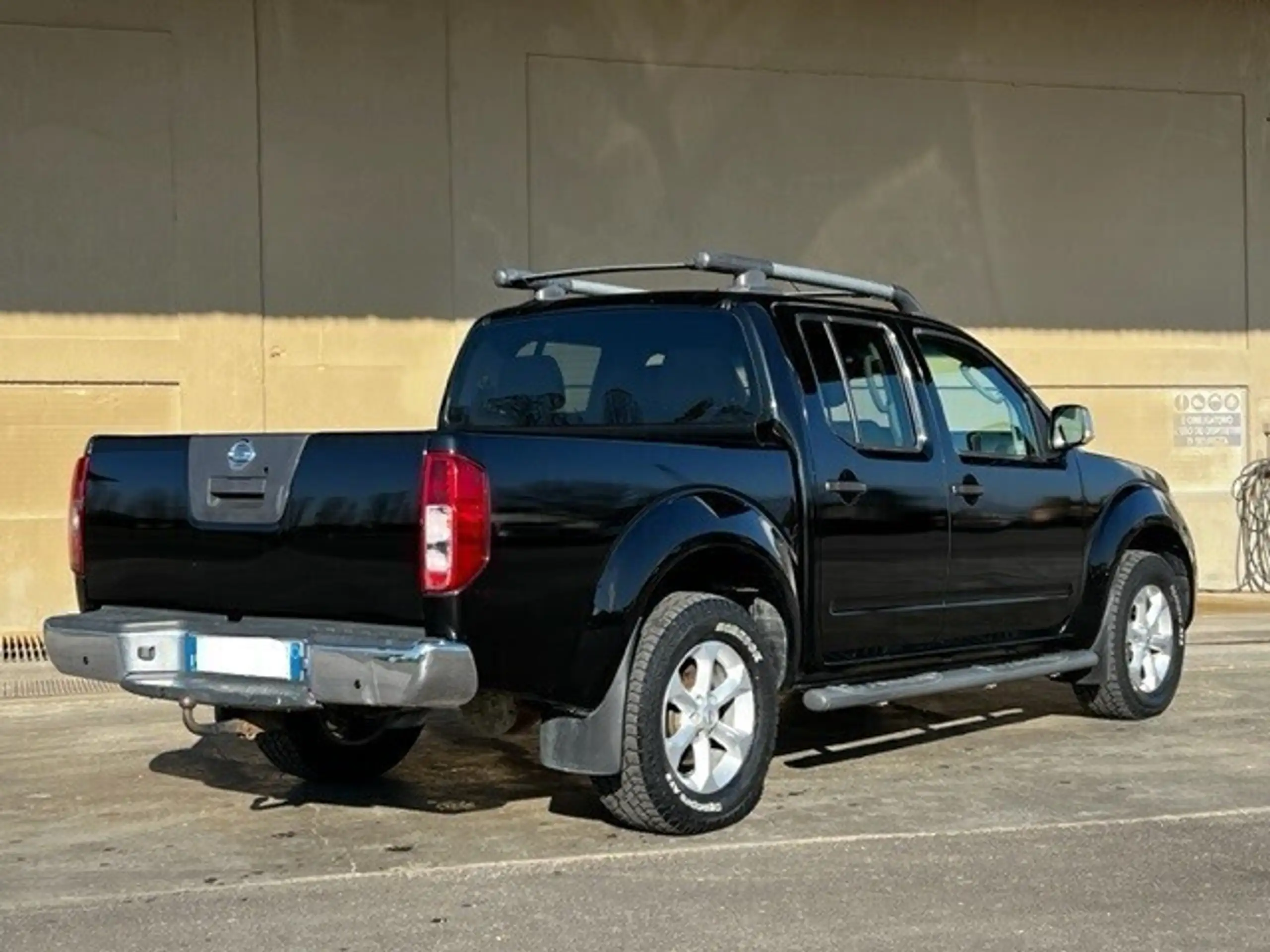 Nissan - Navara