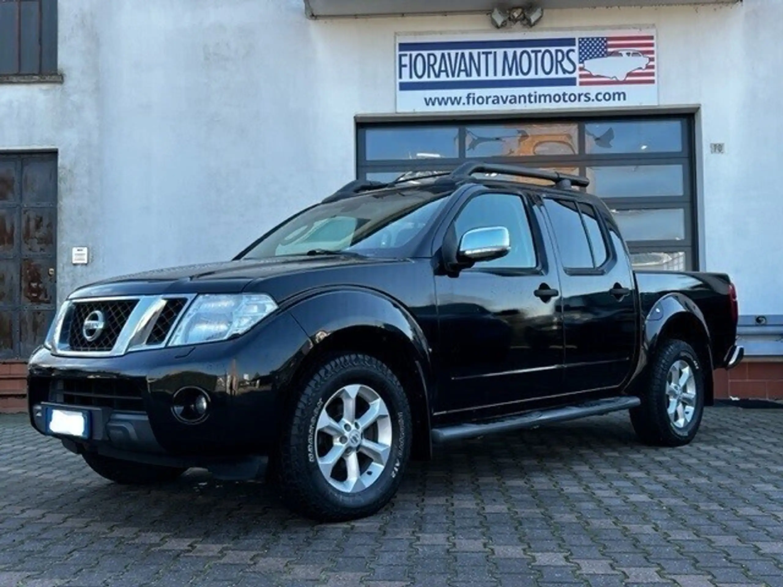 Nissan - Navara