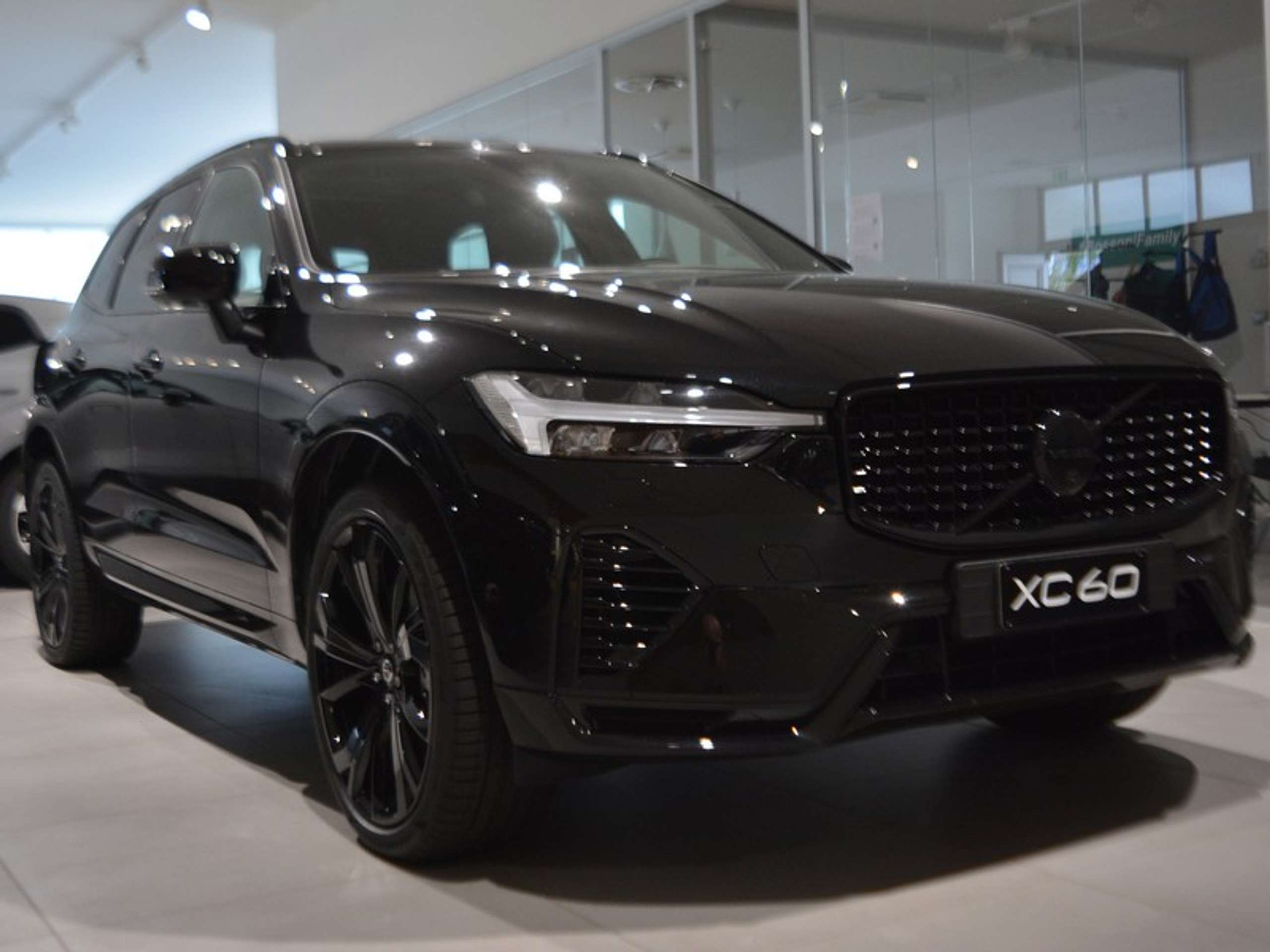 Volvo - XC60