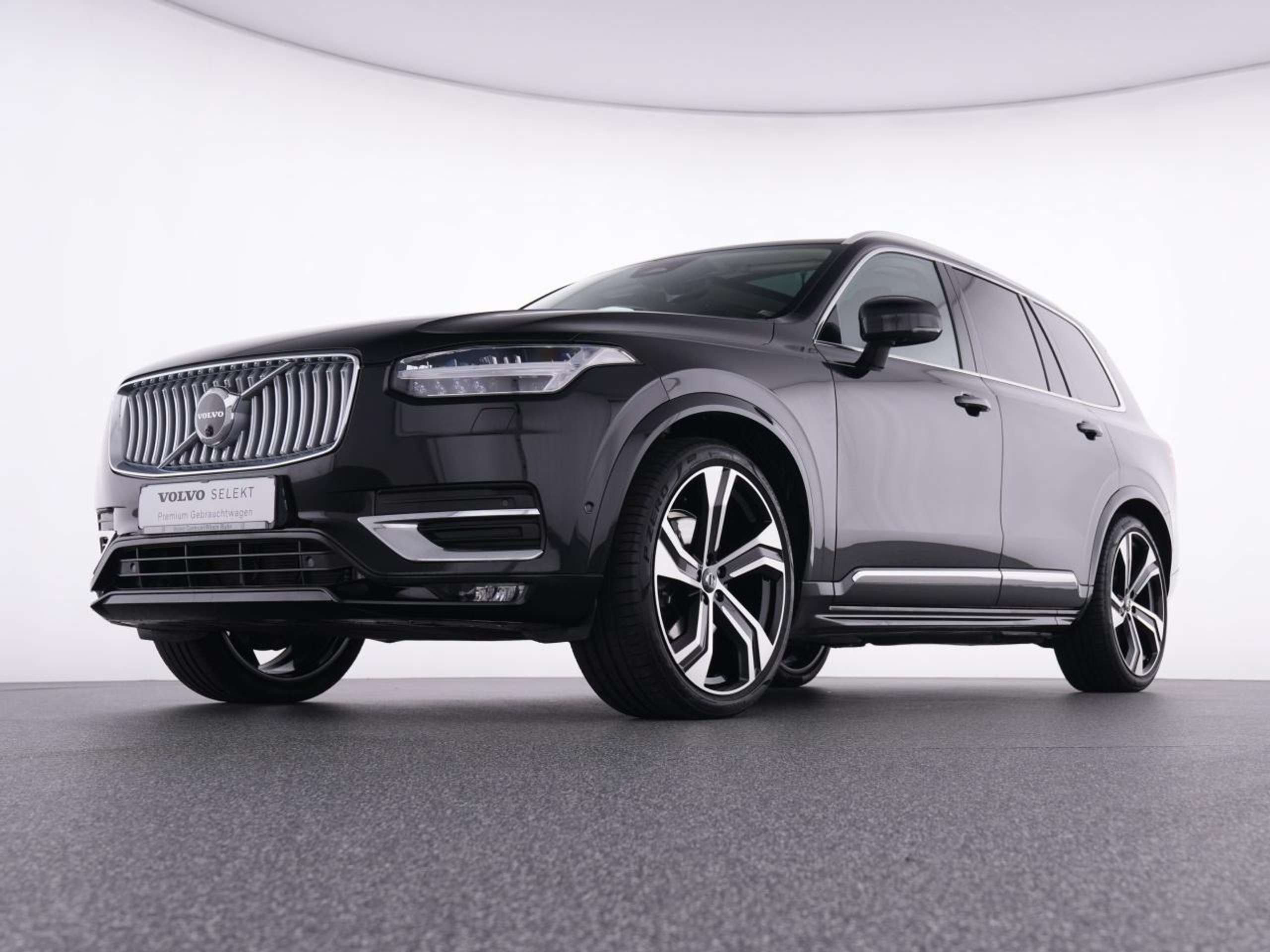 Volvo - XC90