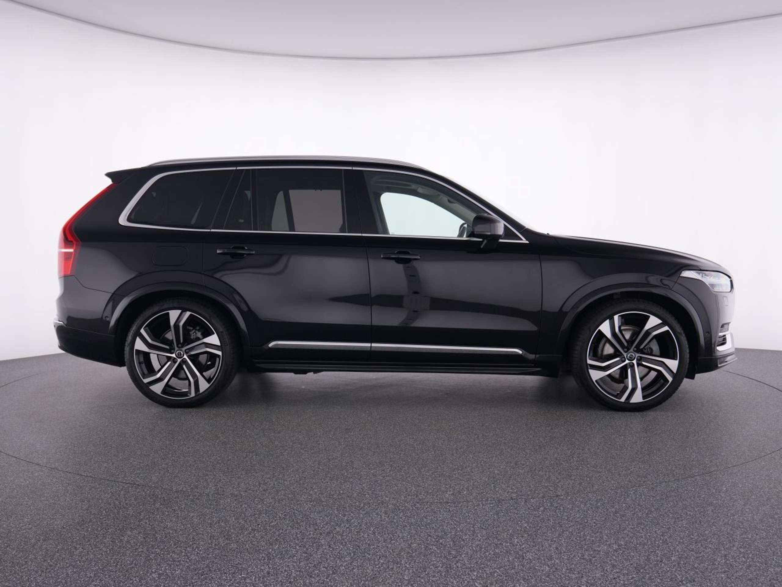 Volvo - XC90