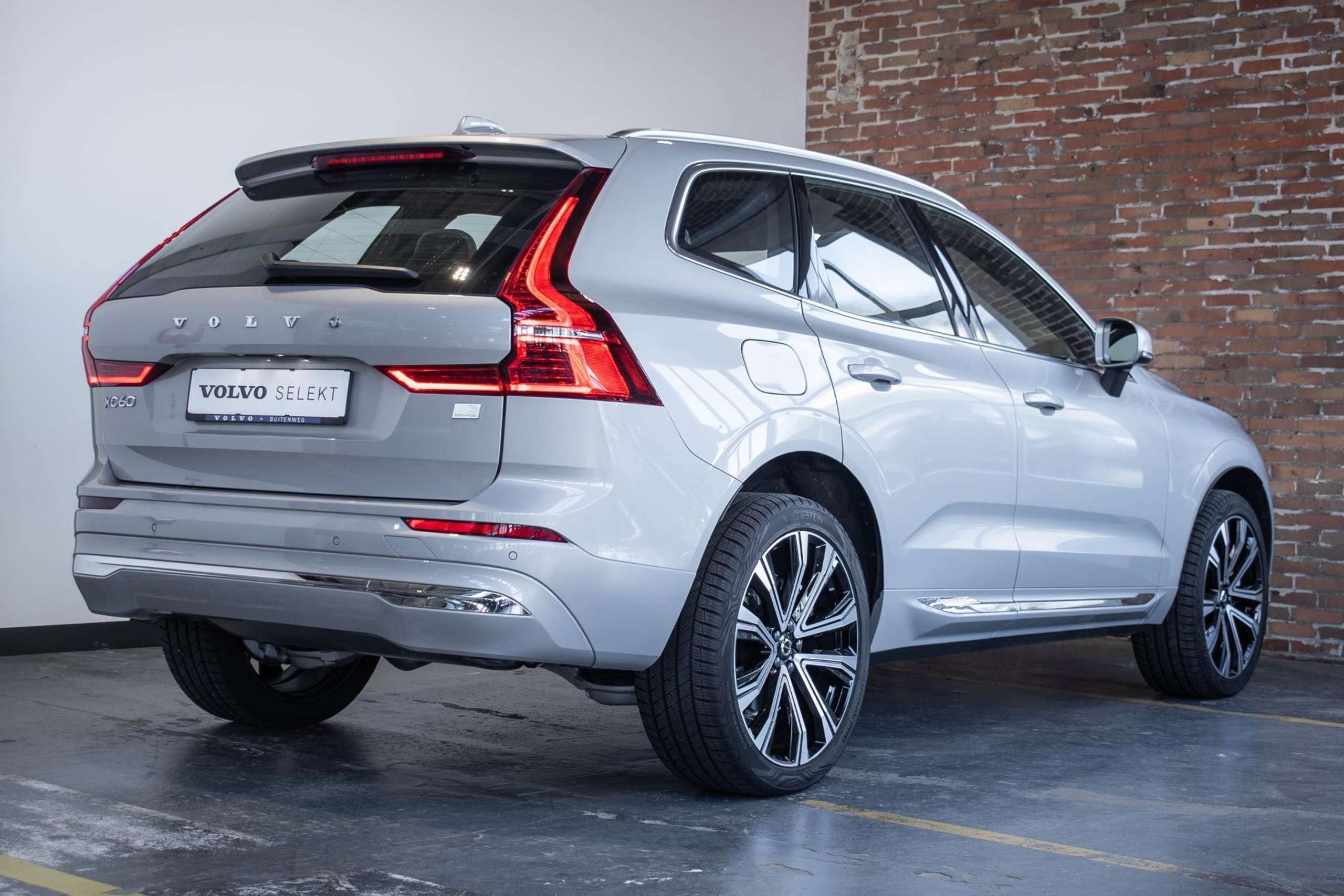 Volvo - XC60