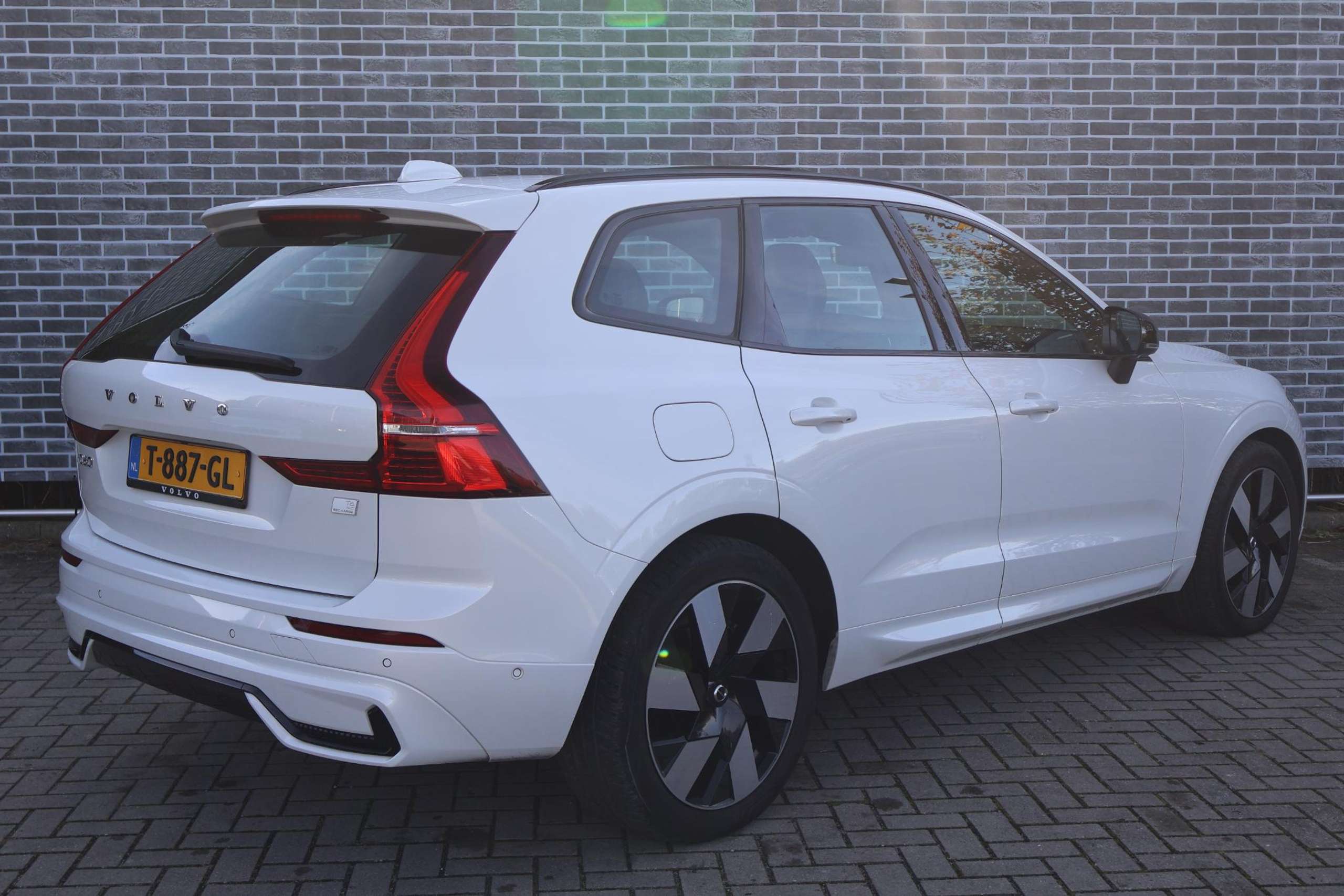 Volvo - XC60