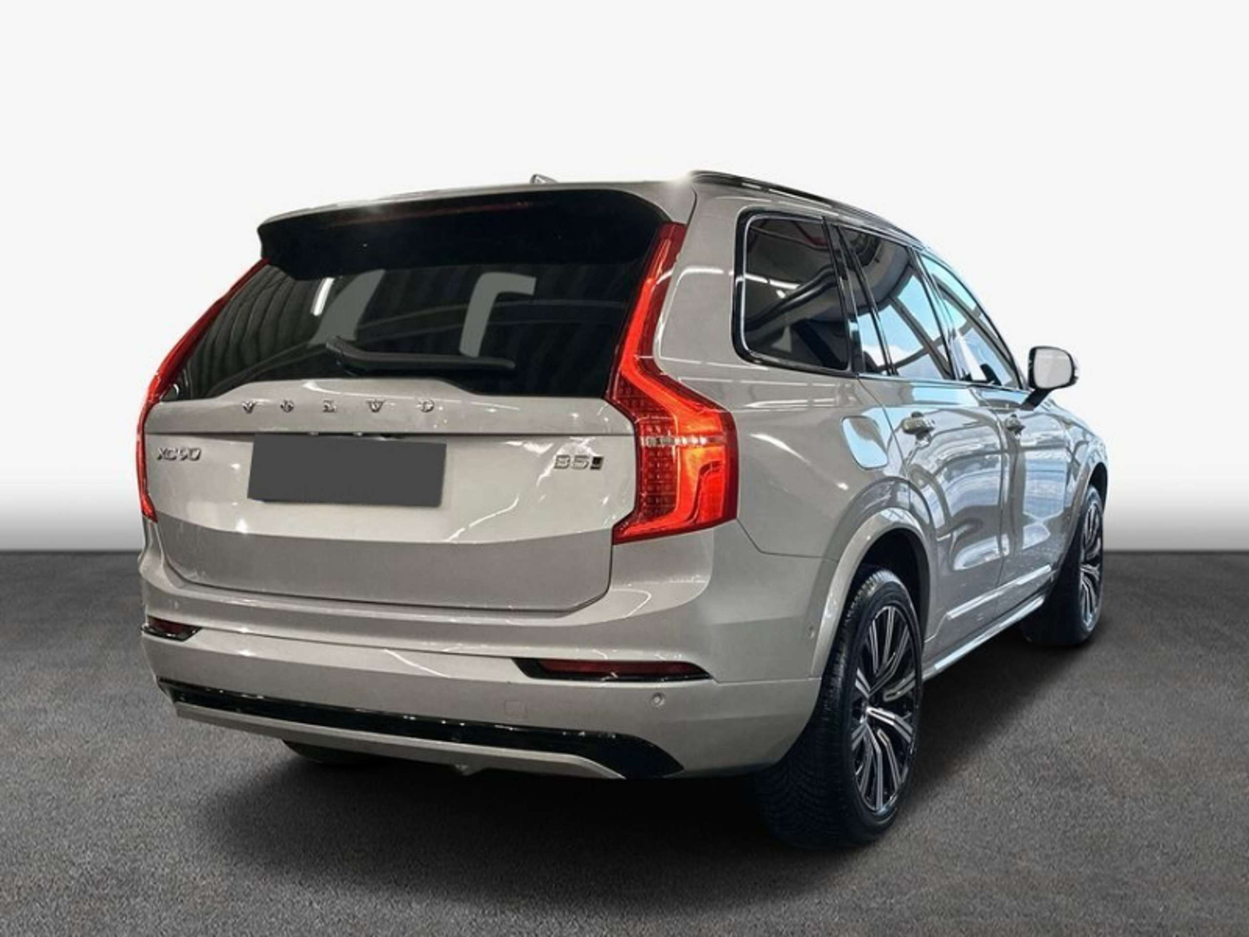 Volvo - XC90