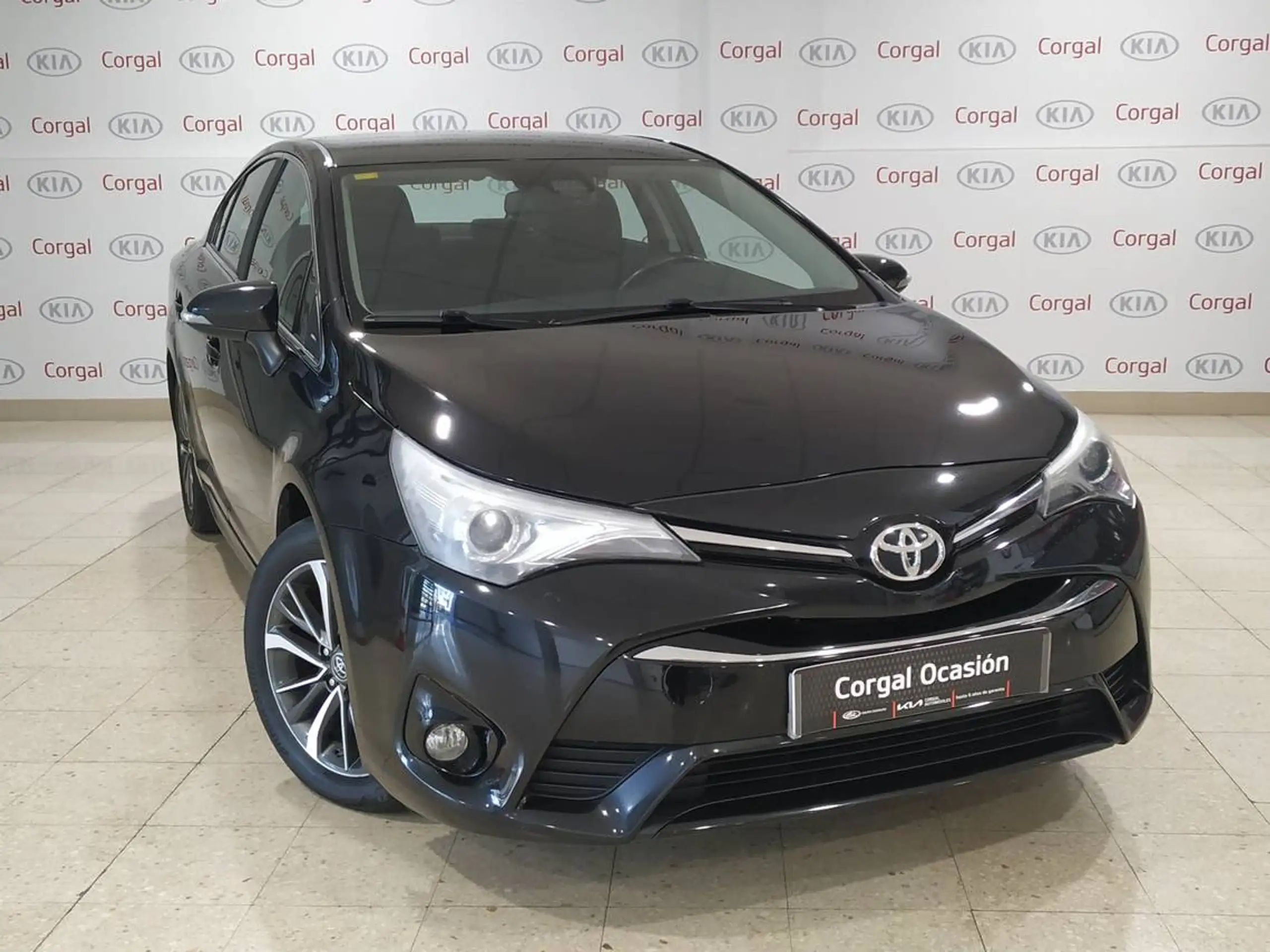 Toyota - Avensis