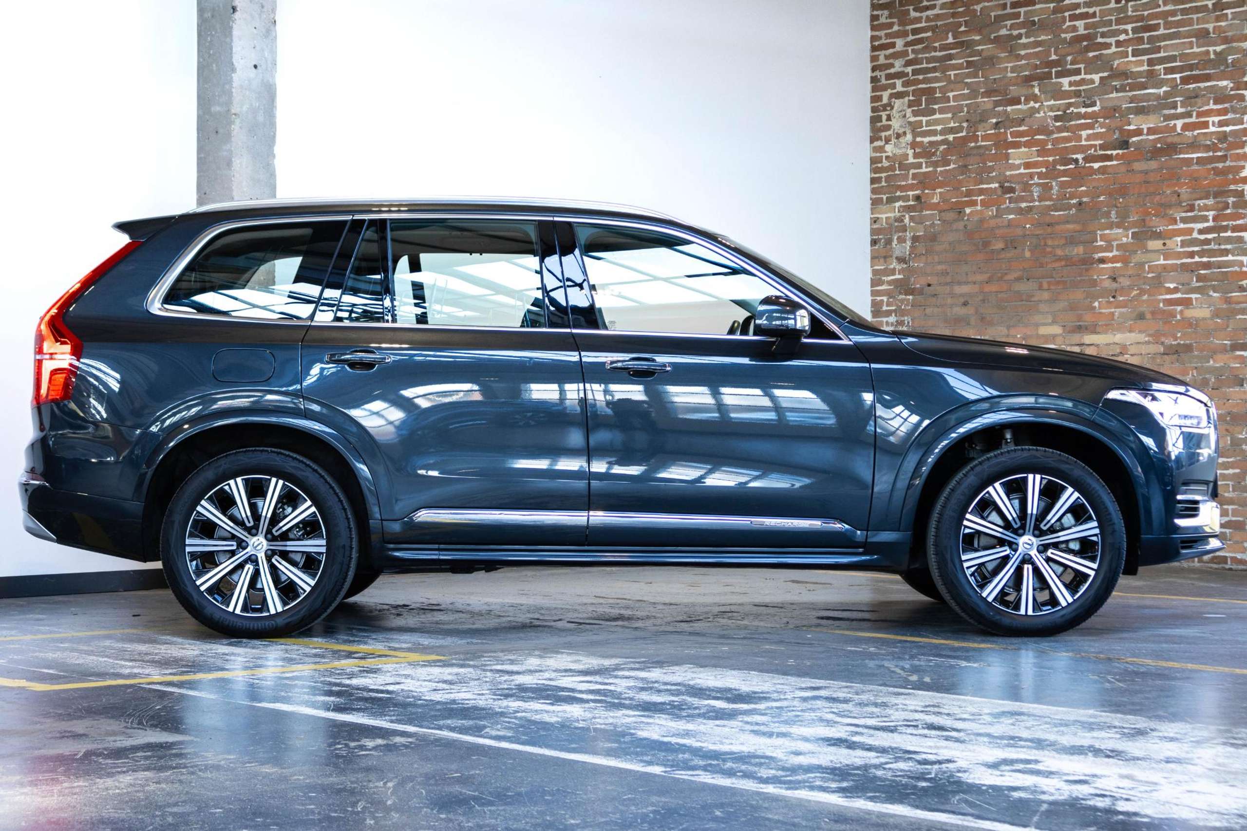 Volvo - XC90