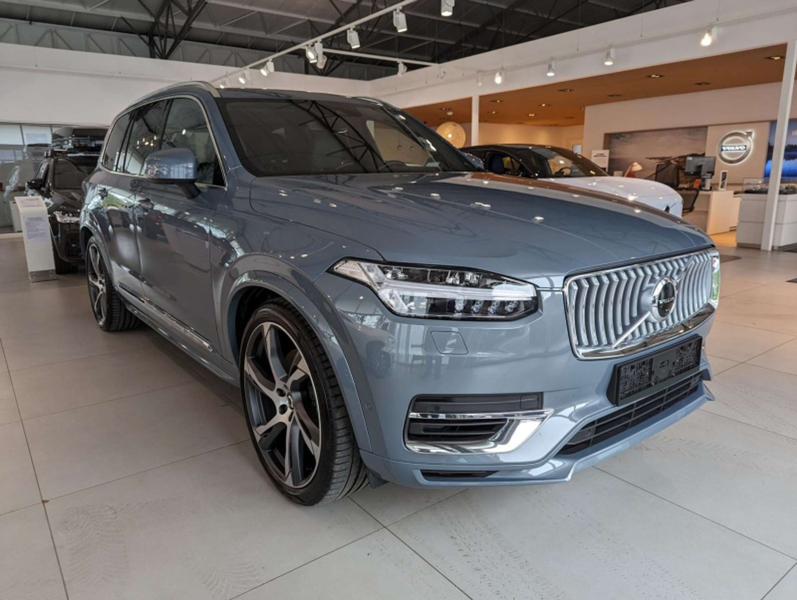 Volvo - XC90