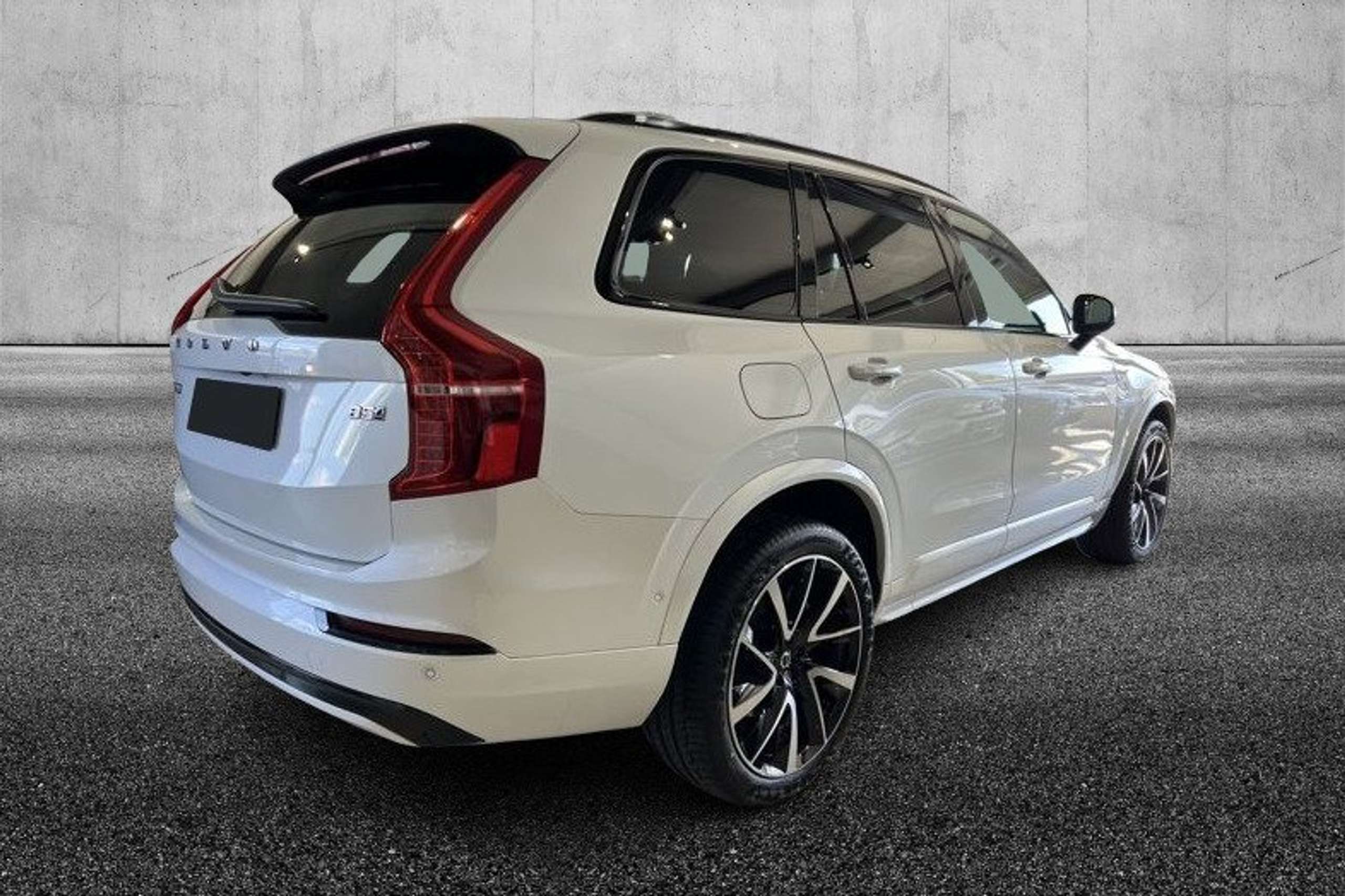 Volvo - XC90