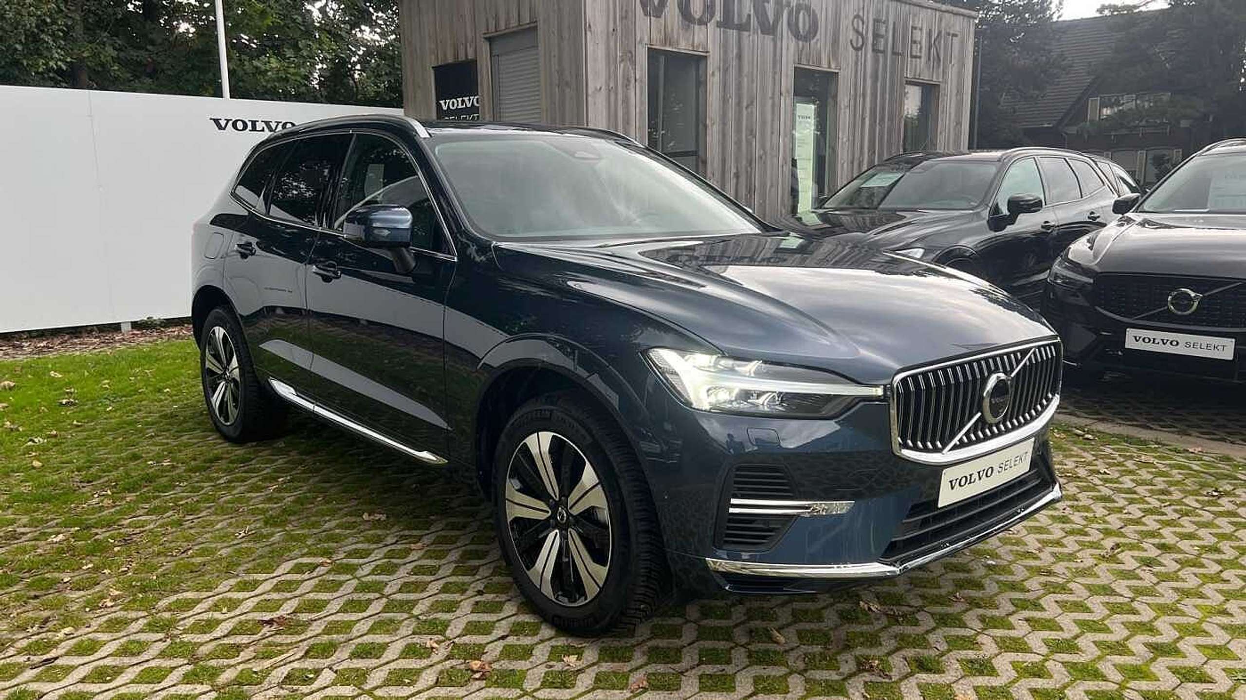 Volvo - XC60