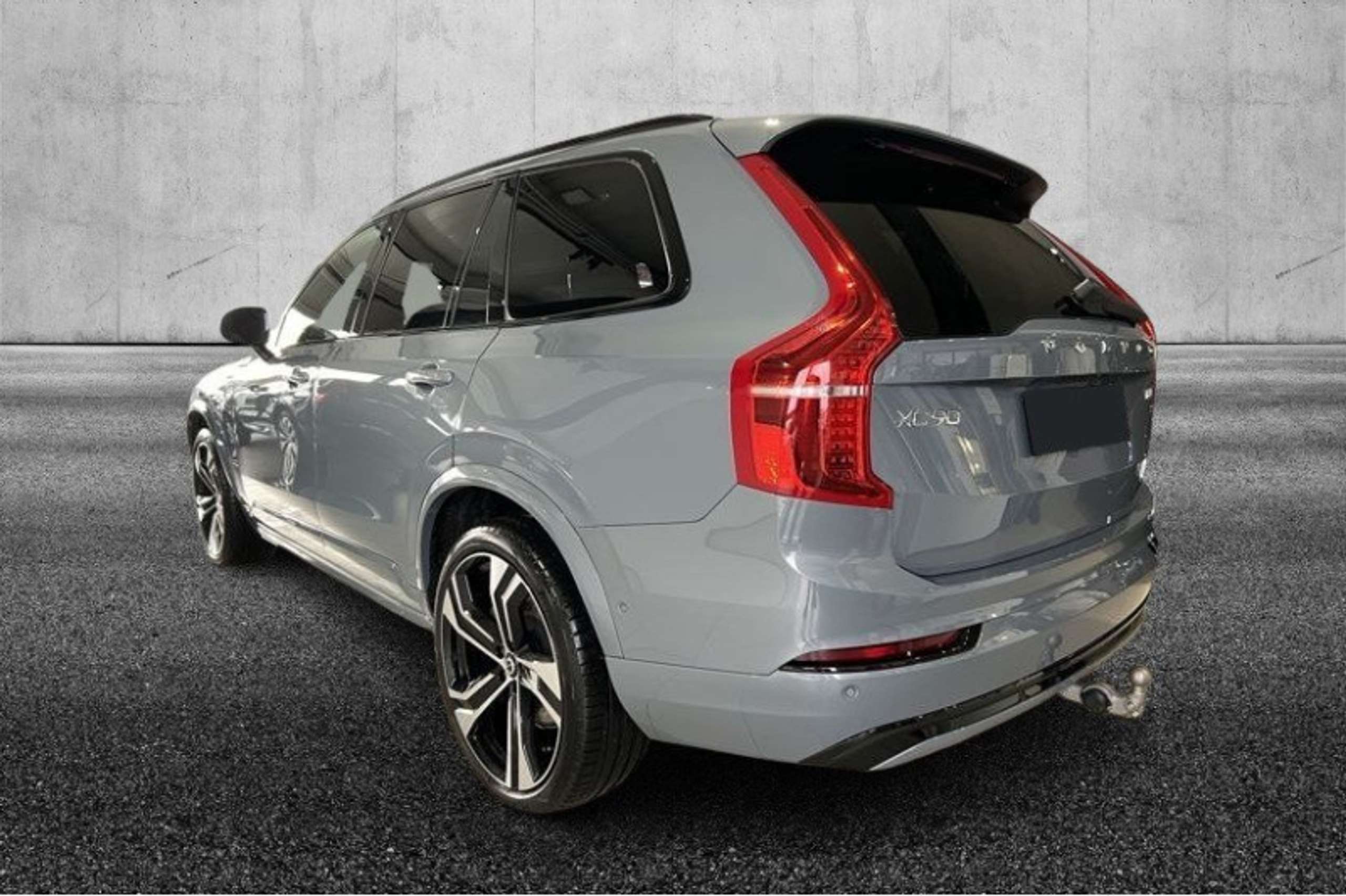 Volvo - XC90