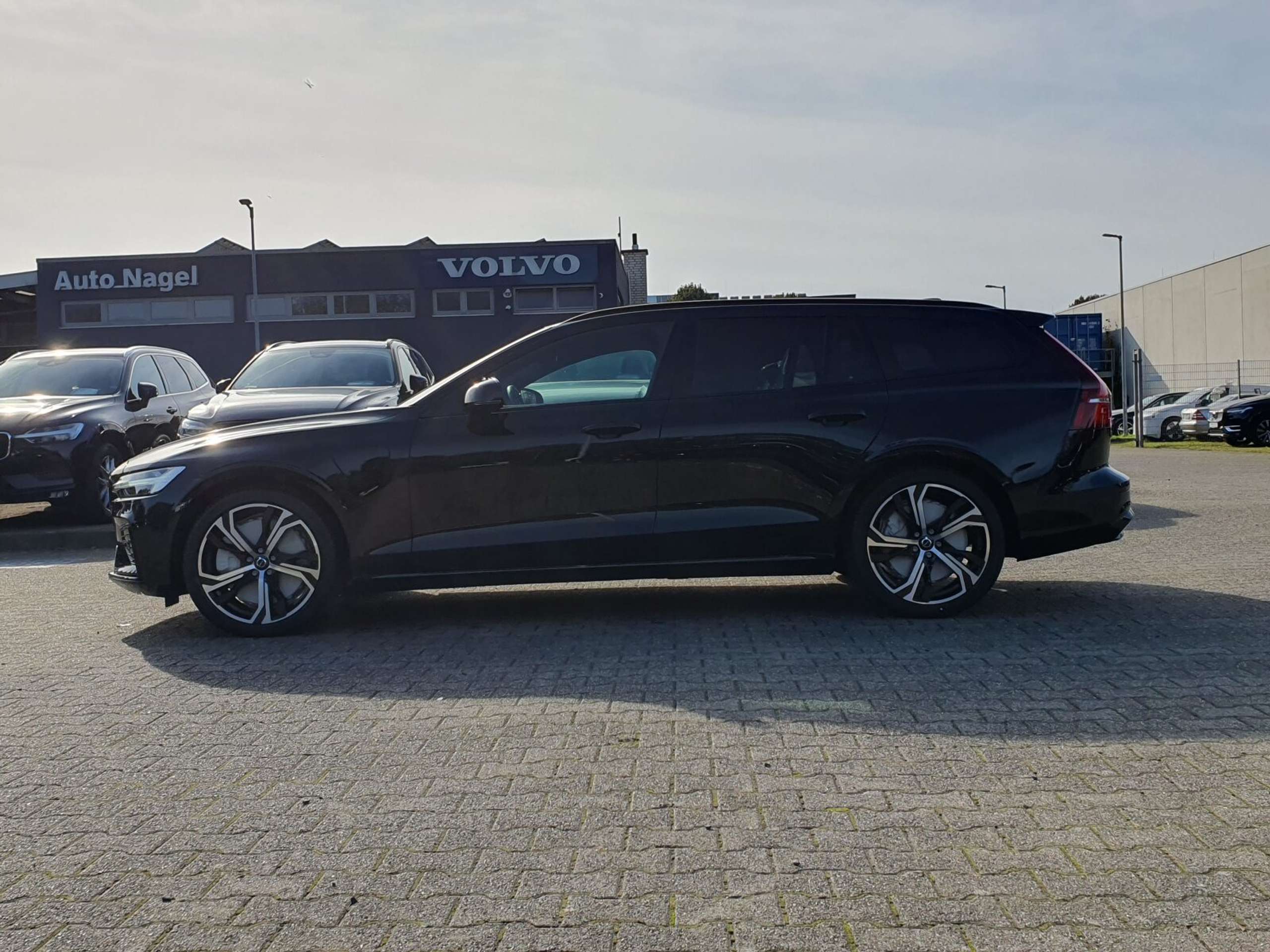 Volvo - V60