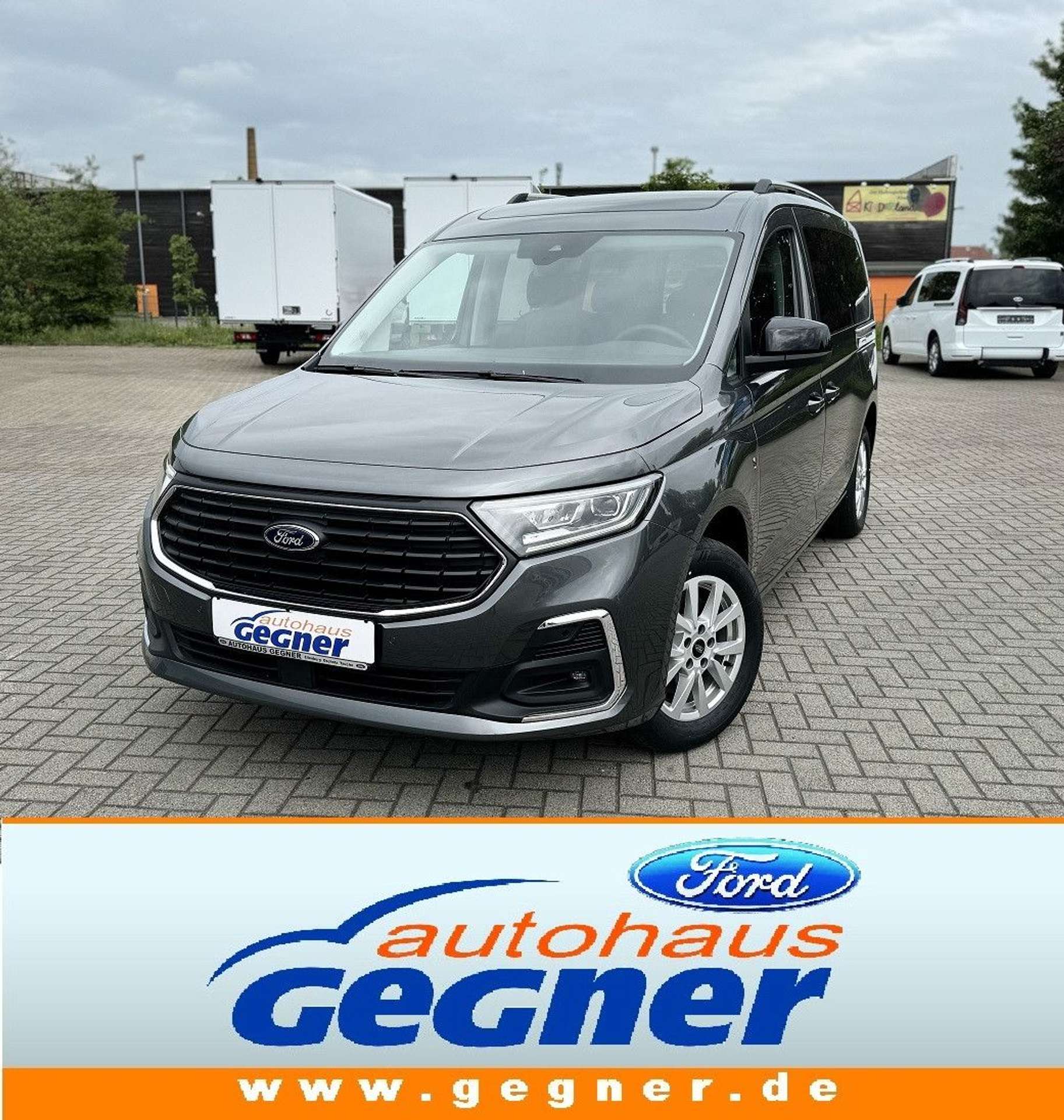 Ford - Grand Tourneo