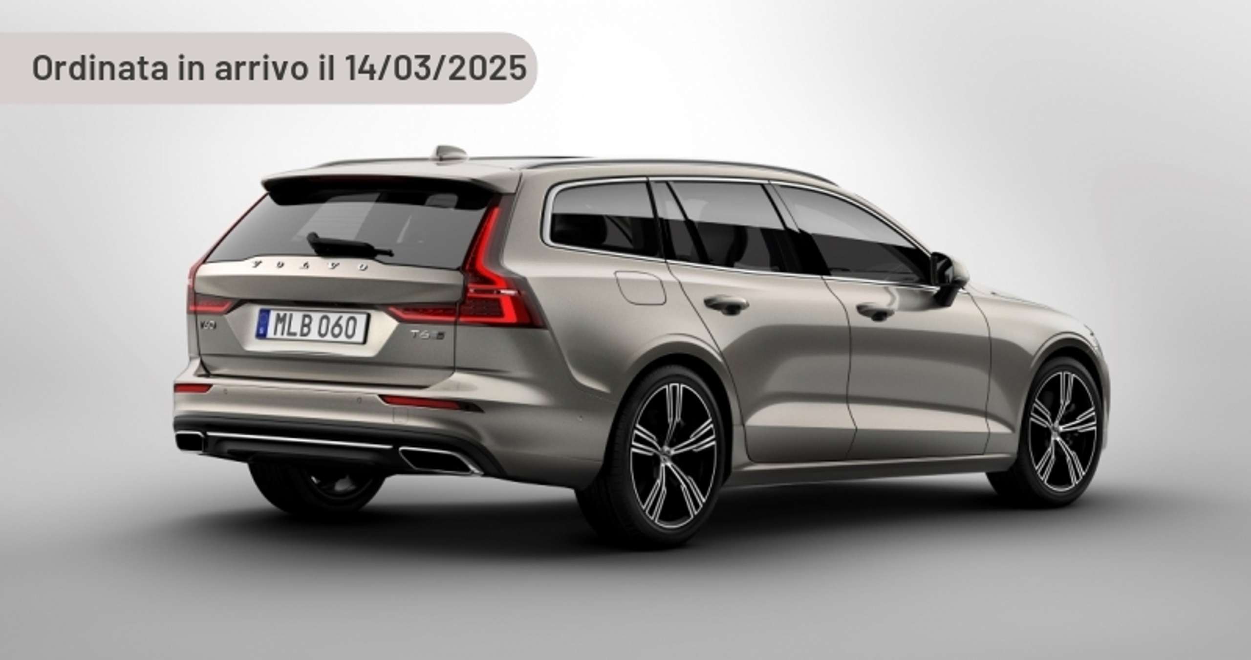 Volvo V60 2023