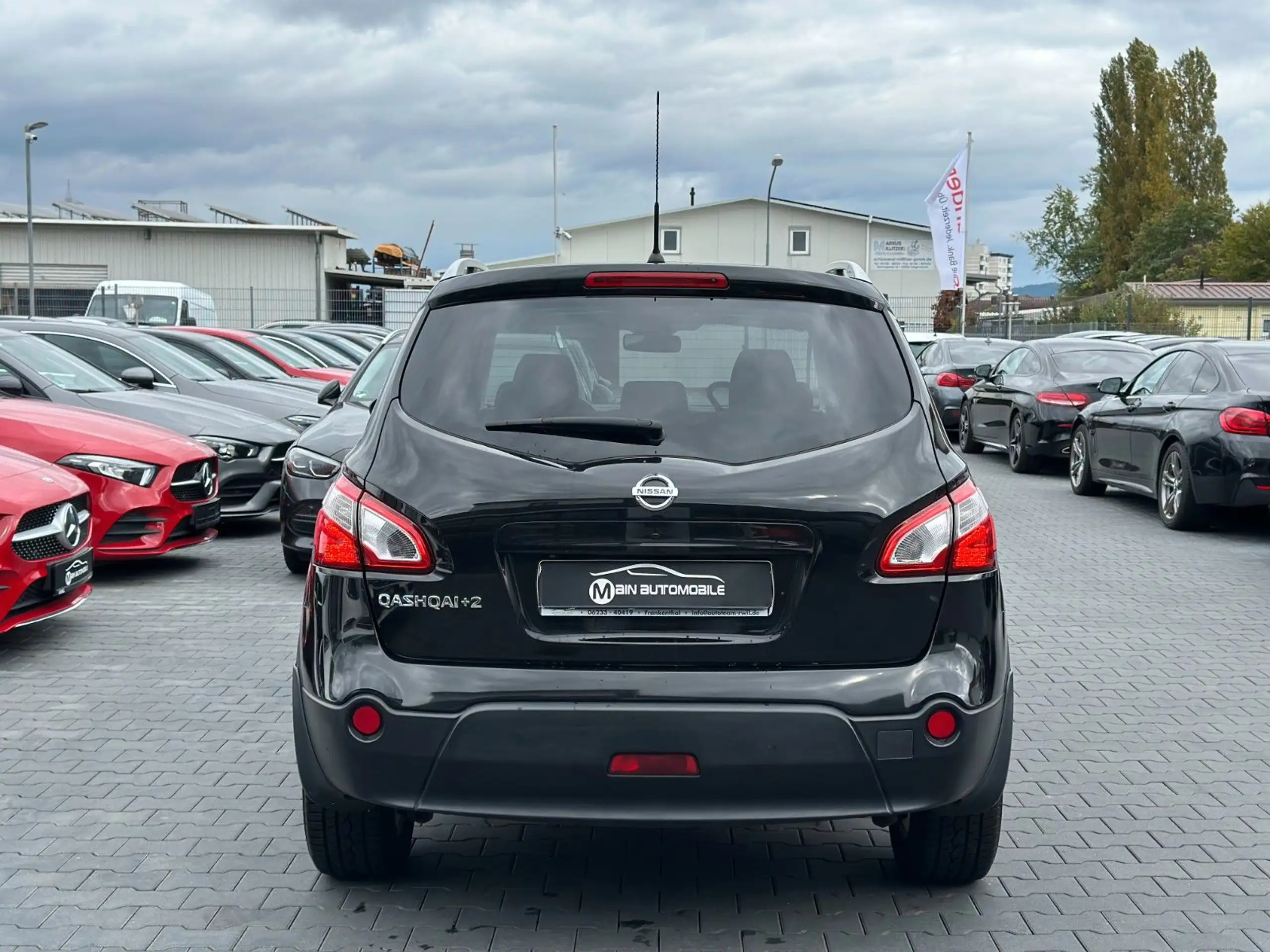 Nissan - Qashqai+2