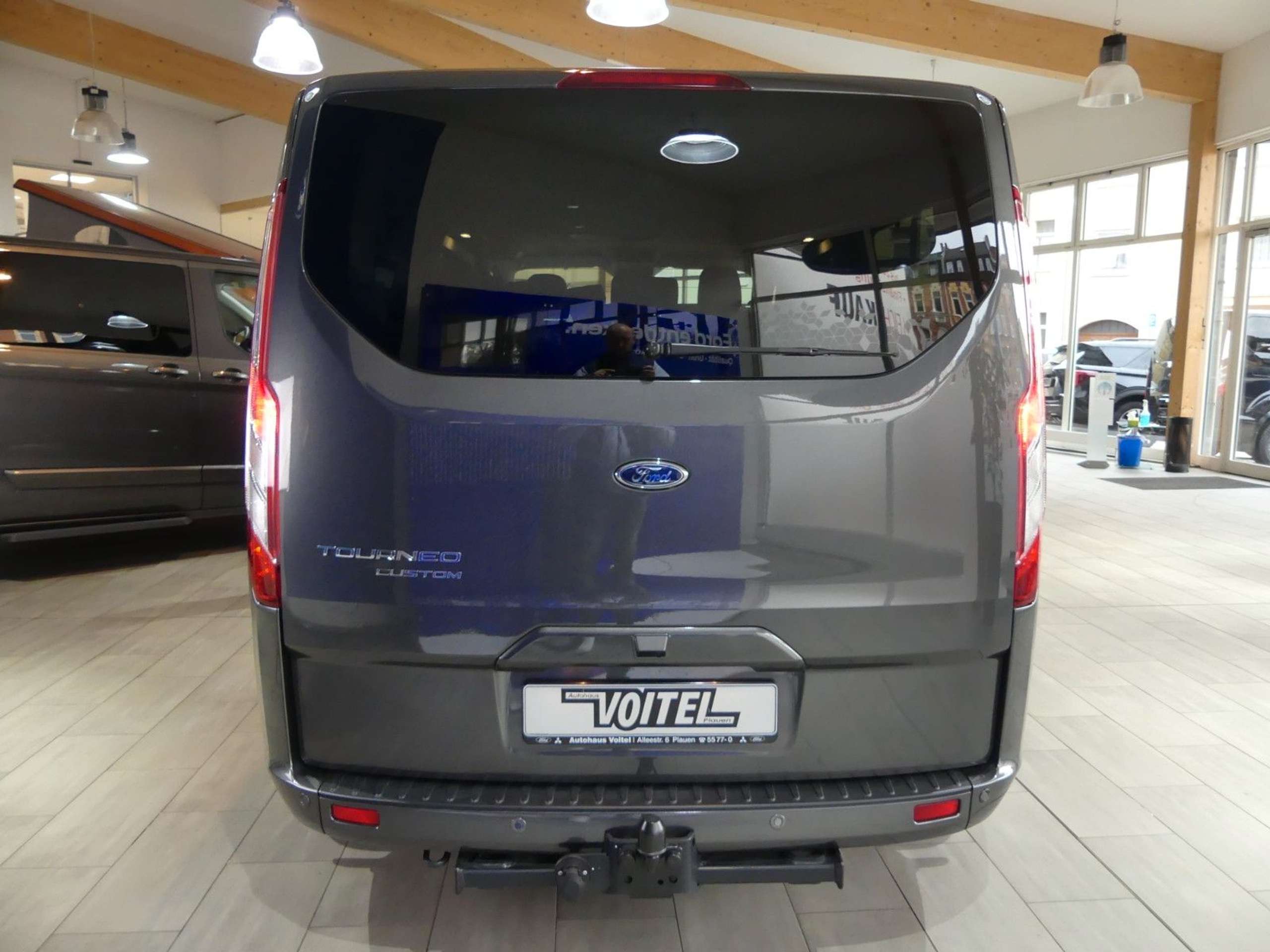 Ford - Tourneo Custom