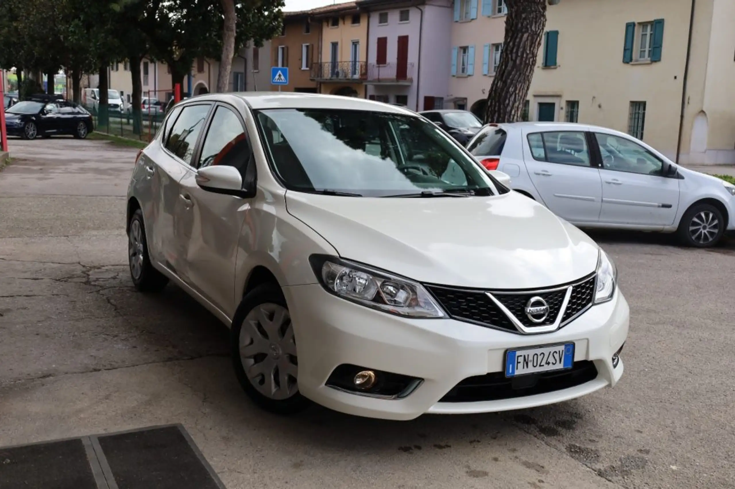 Nissan - Pulsar