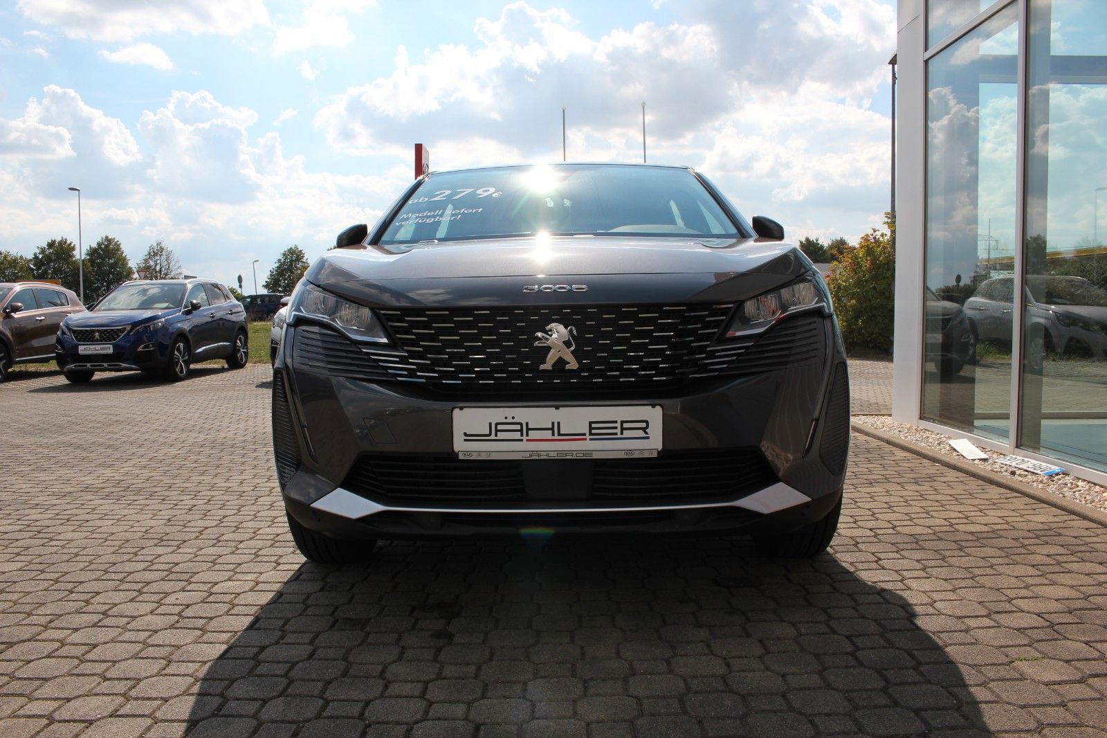 Peugeot - 3008