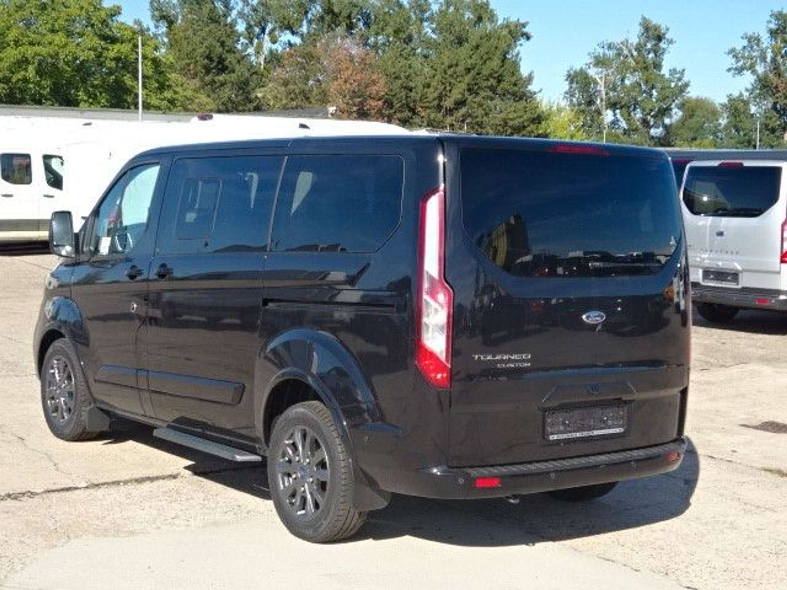 Ford - Tourneo Custom