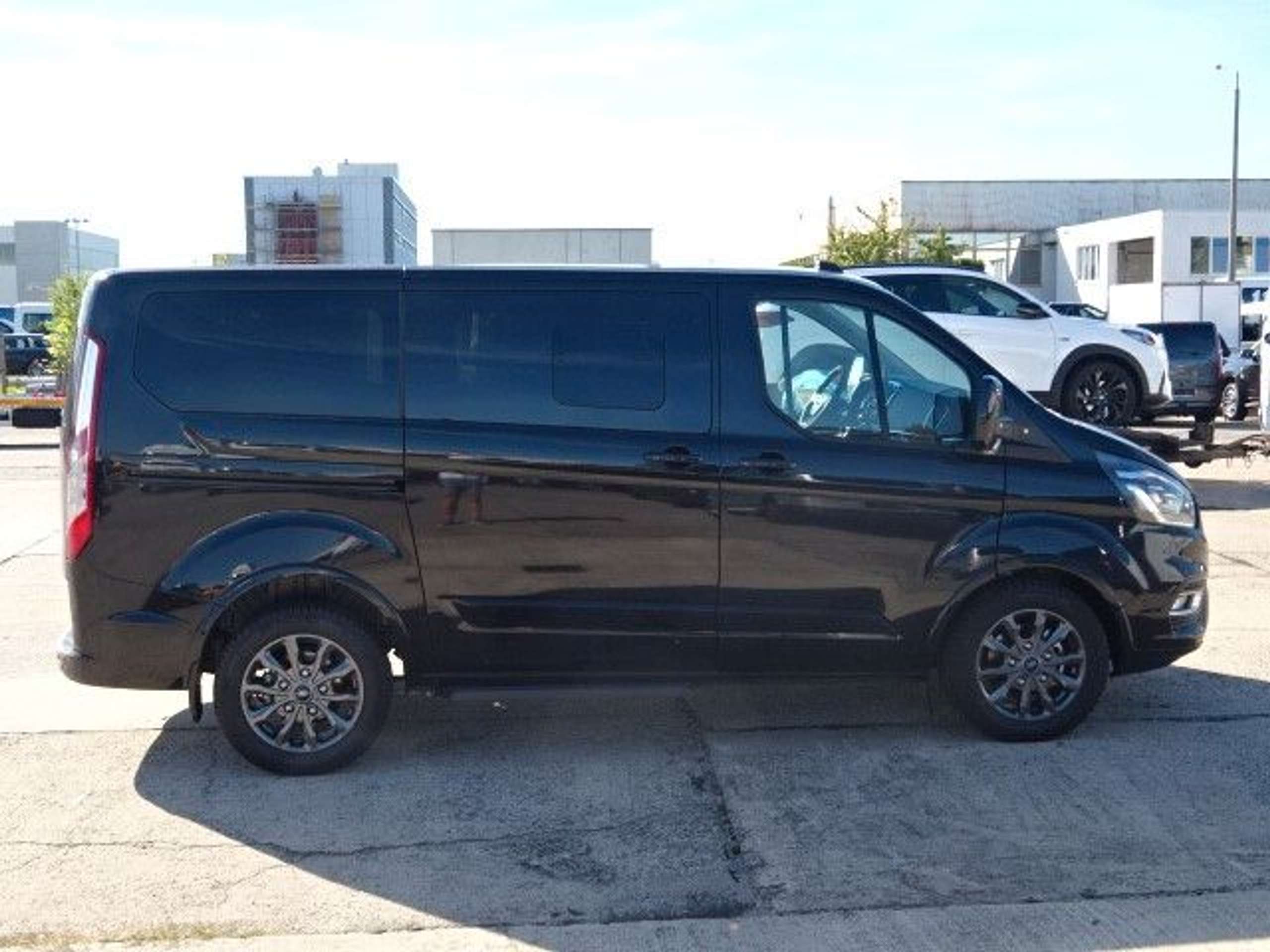 Ford - Tourneo Custom