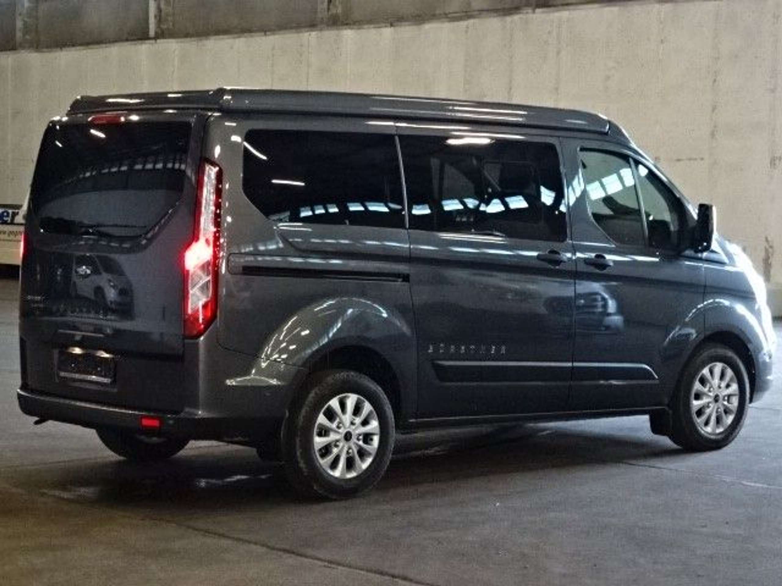 Ford - Tourneo Custom