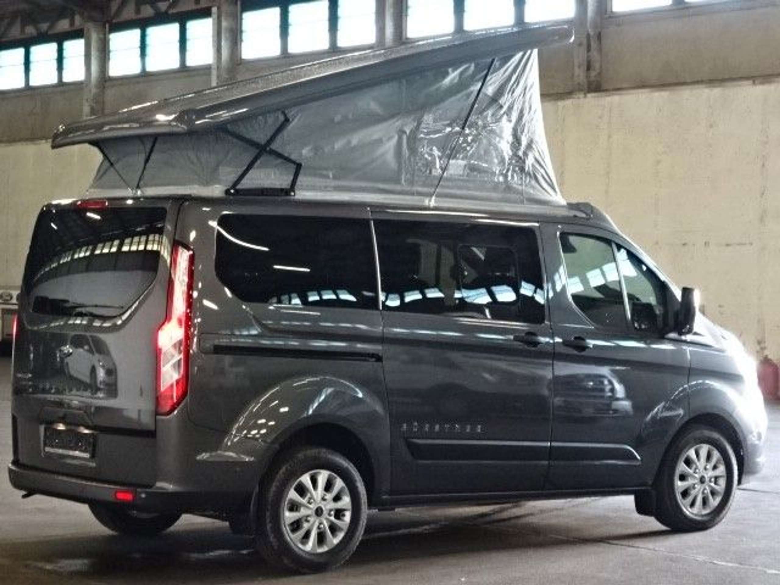 Ford - Tourneo Custom