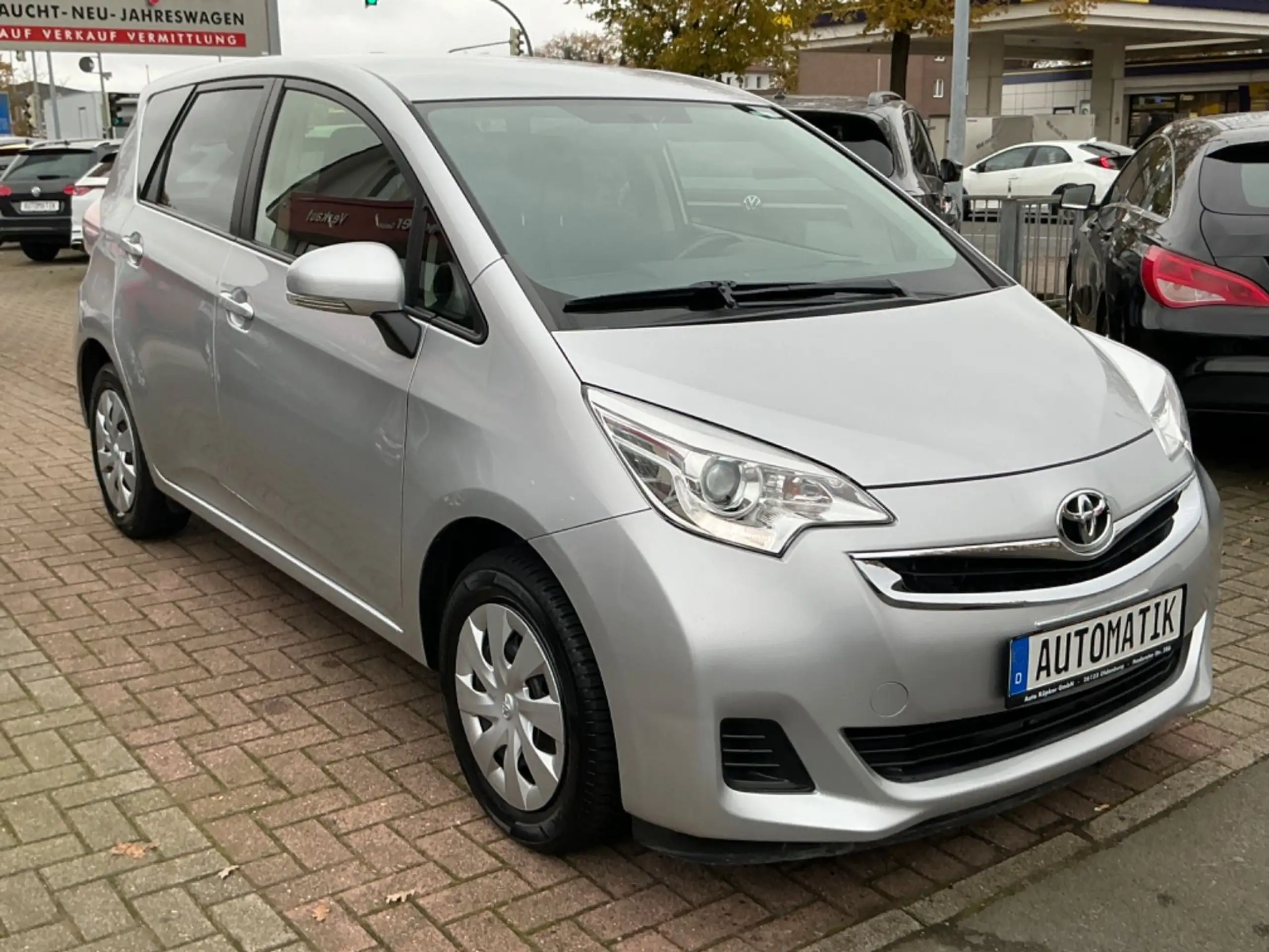 Toyota - Verso-S