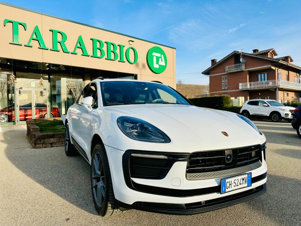 Porsche - Macan