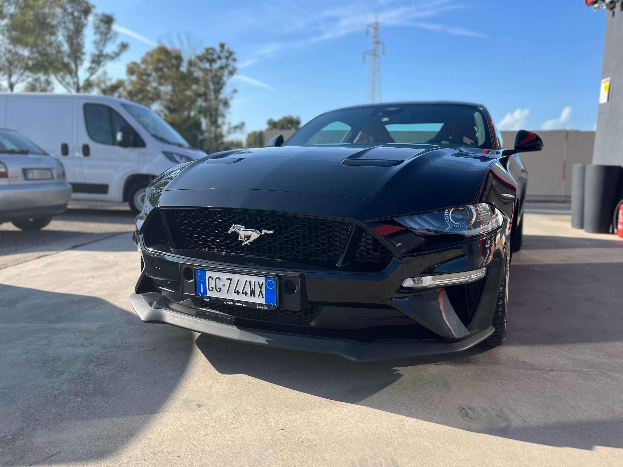 Ford - Mustang