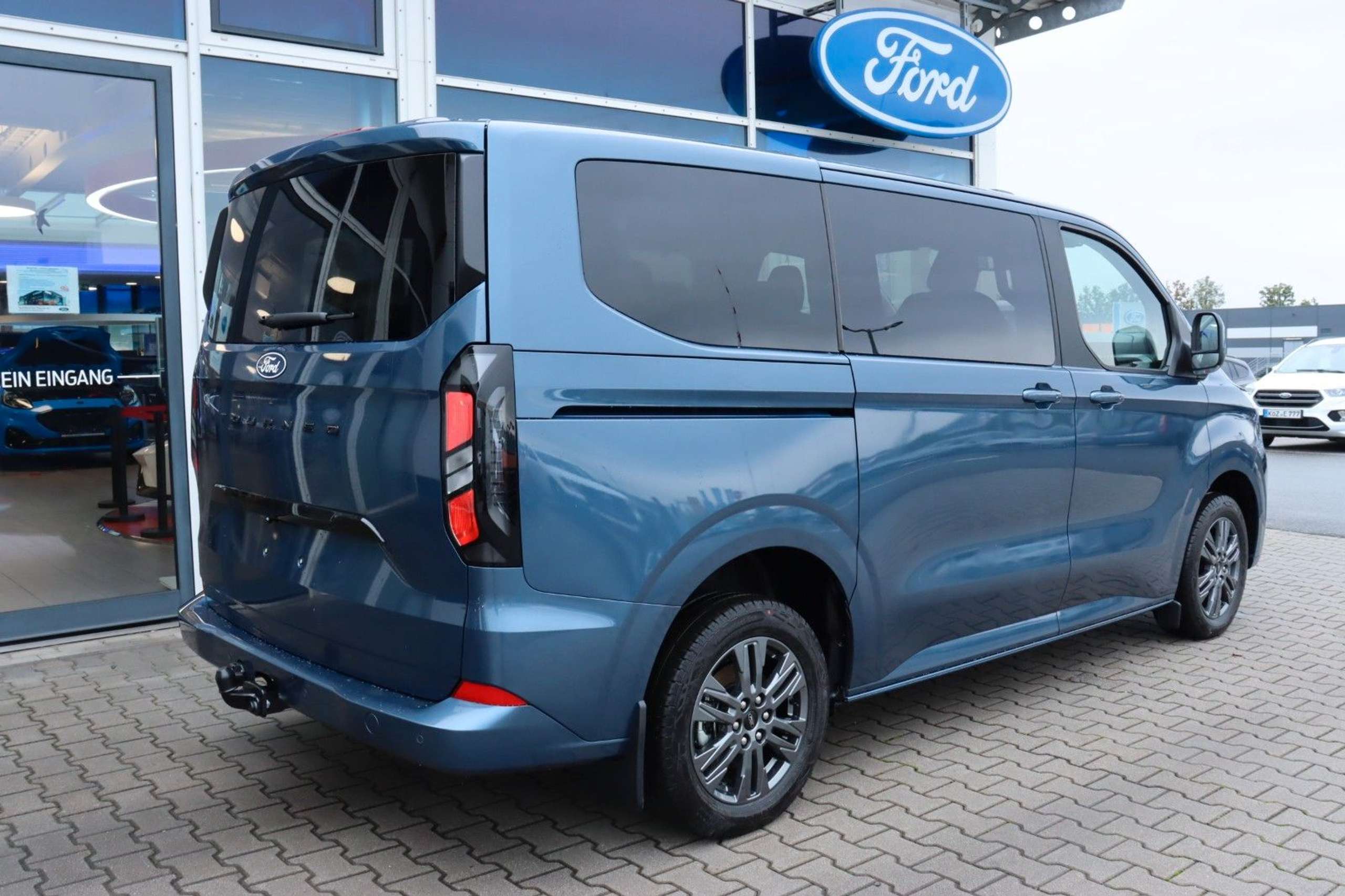 Ford - Tourneo Custom