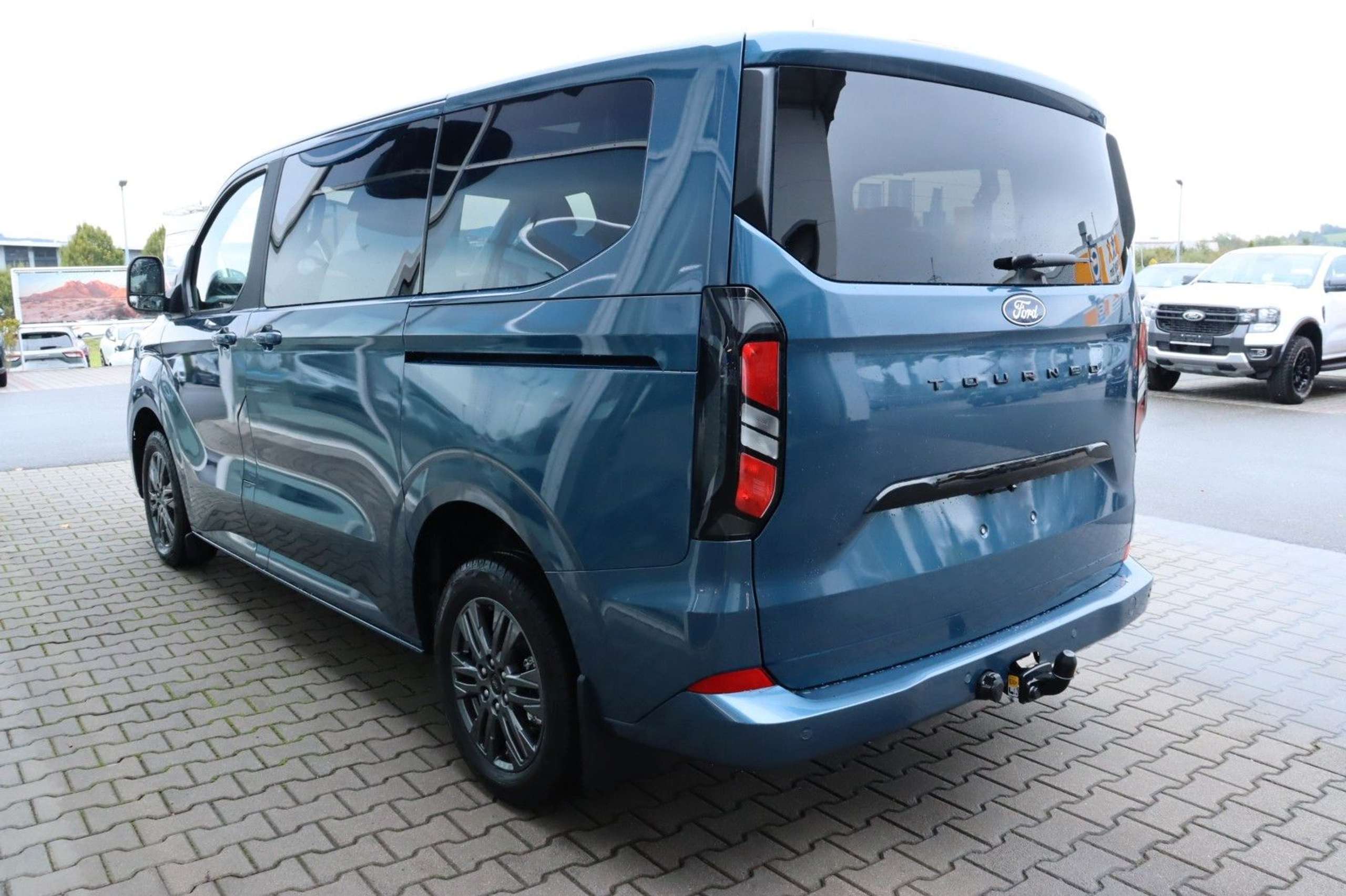 Ford - Tourneo Custom