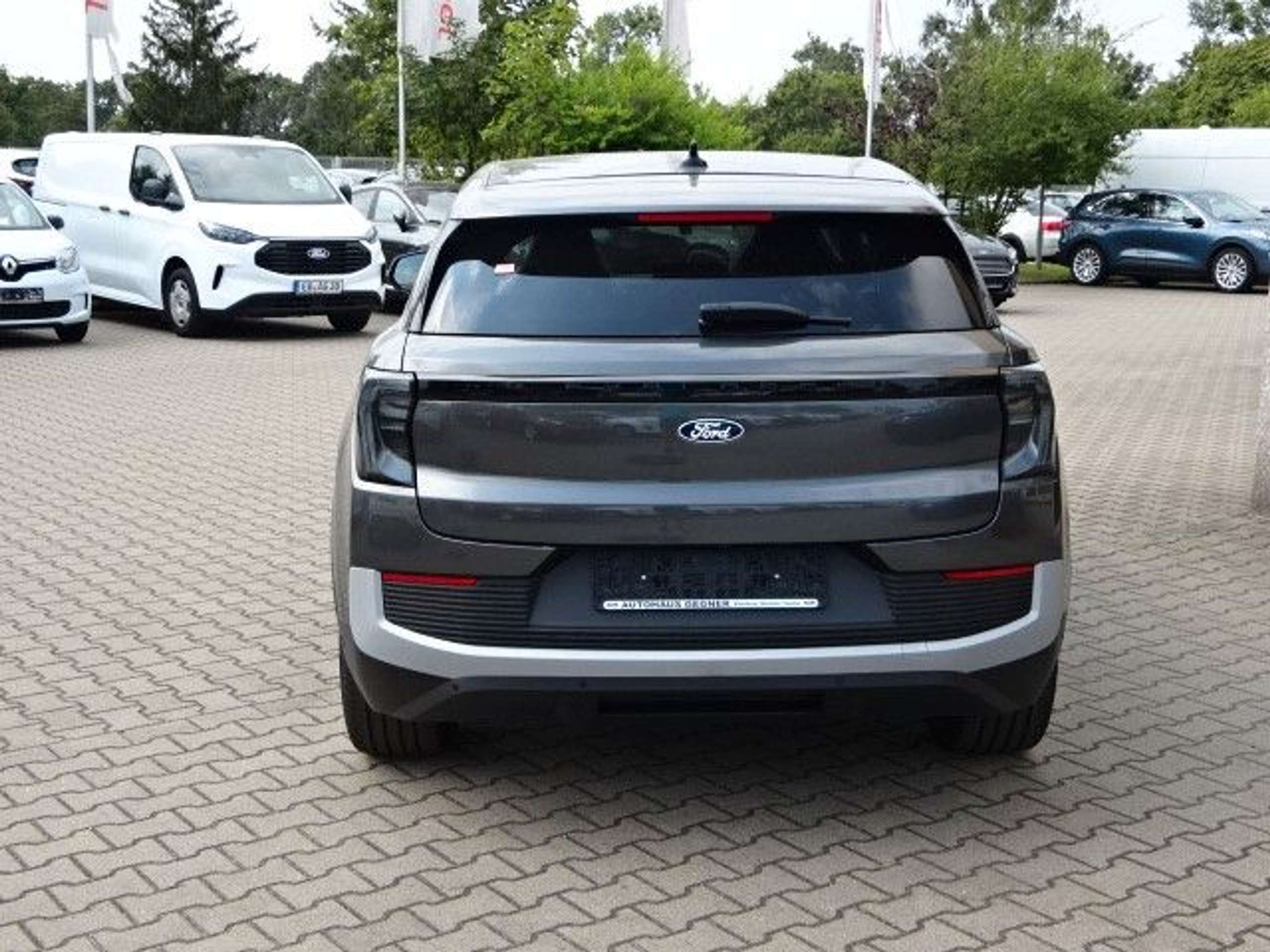 Ford - Explorer