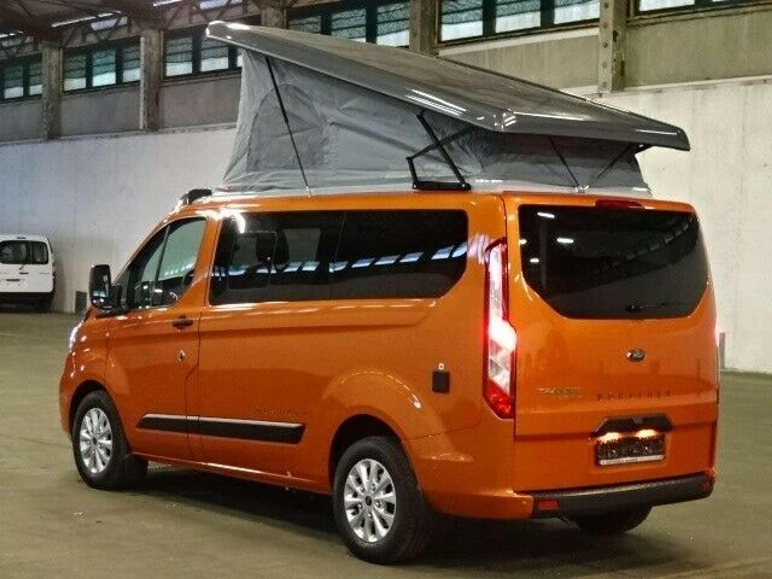 Ford - Tourneo Custom