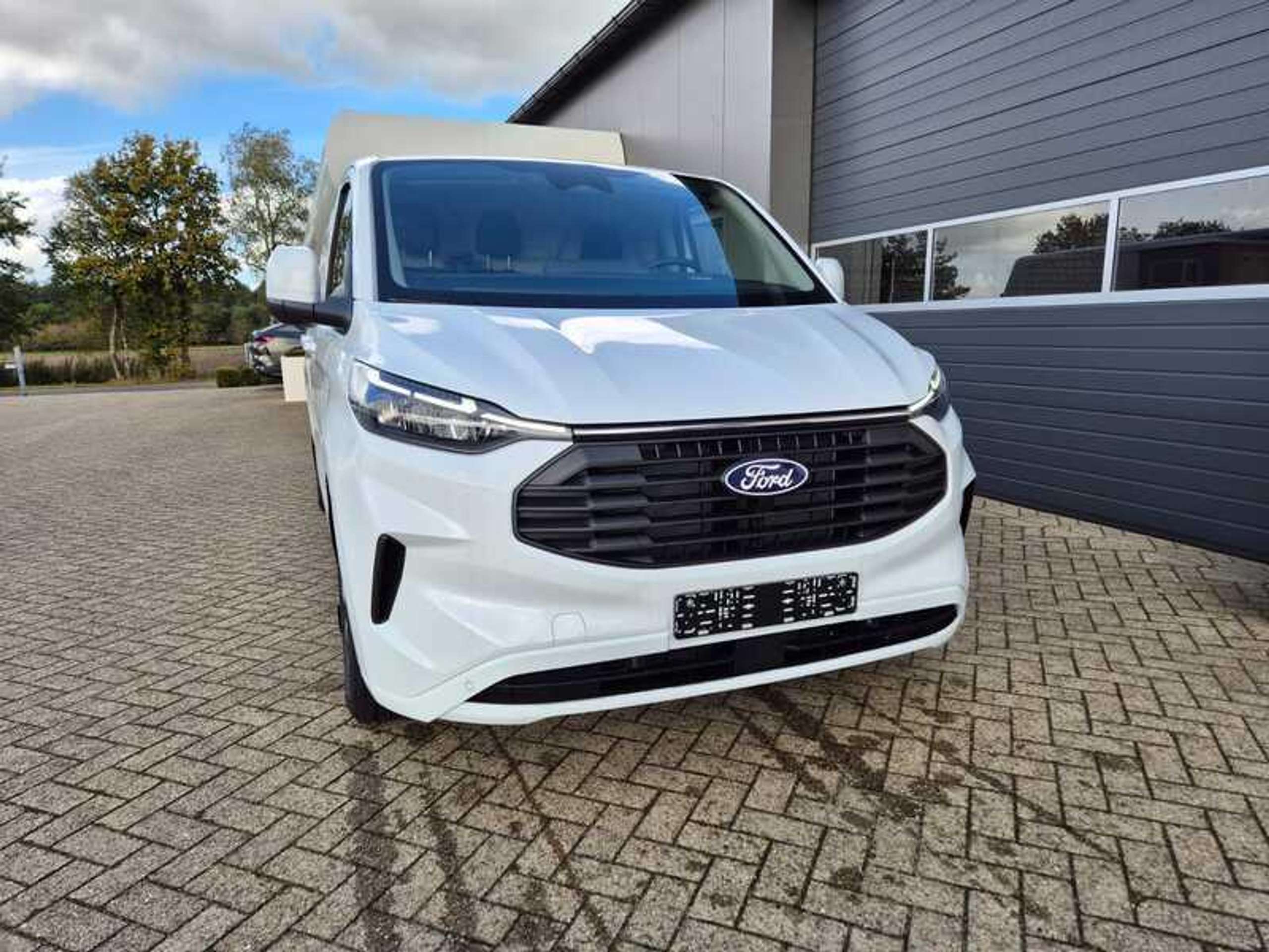 Ford - Transit Custom