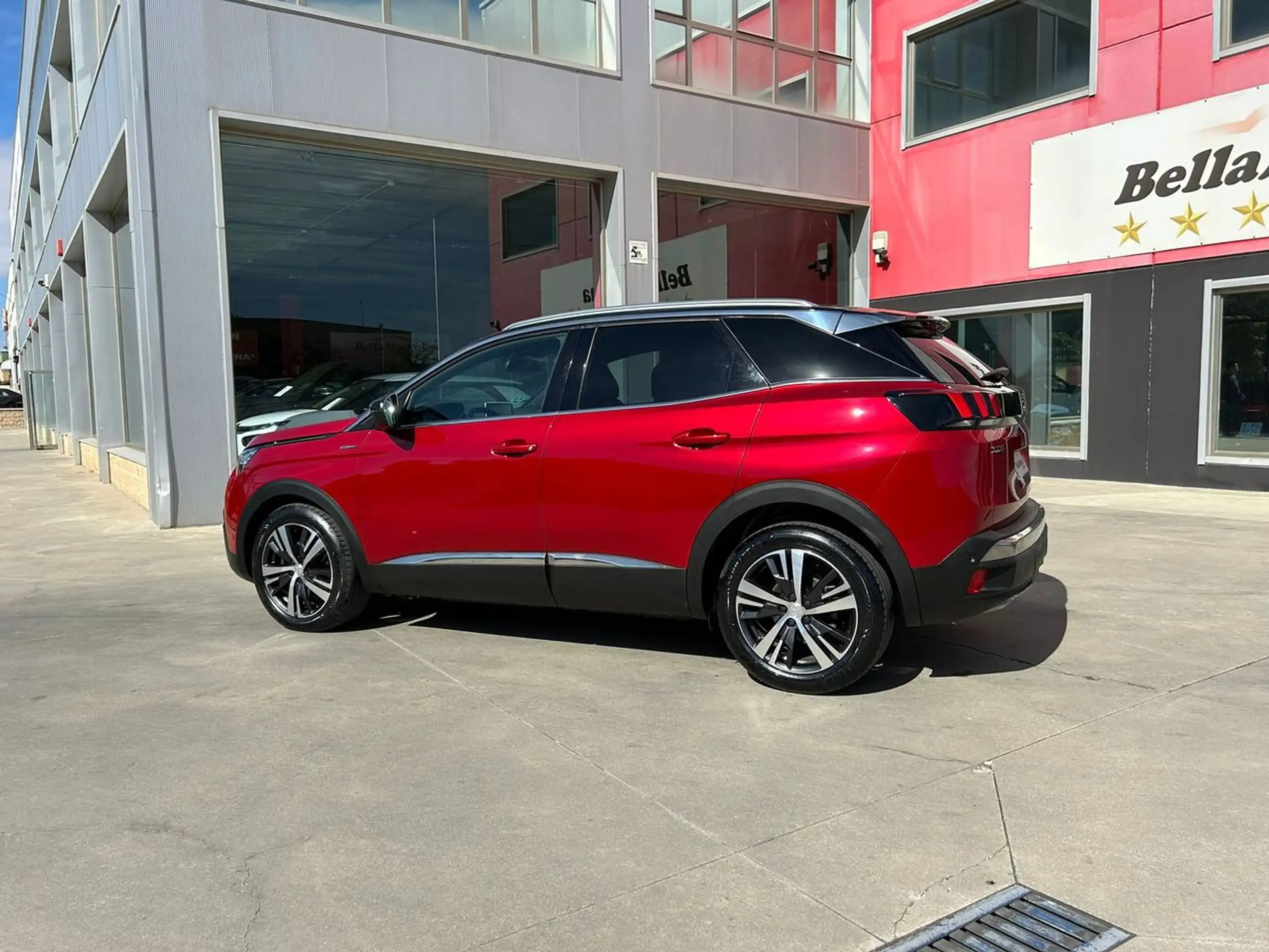 Peugeot - 3008