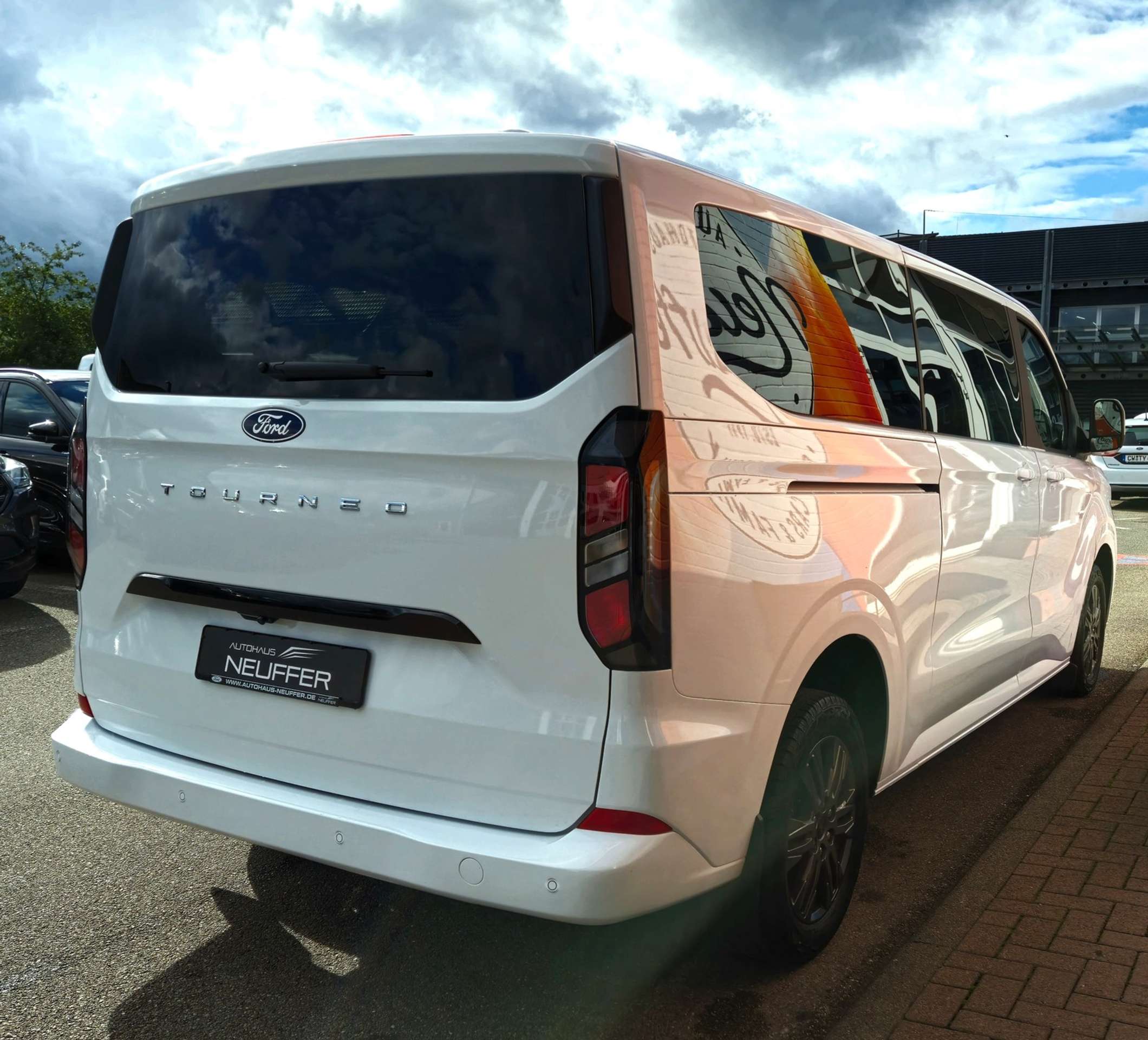 Ford - Tourneo Custom