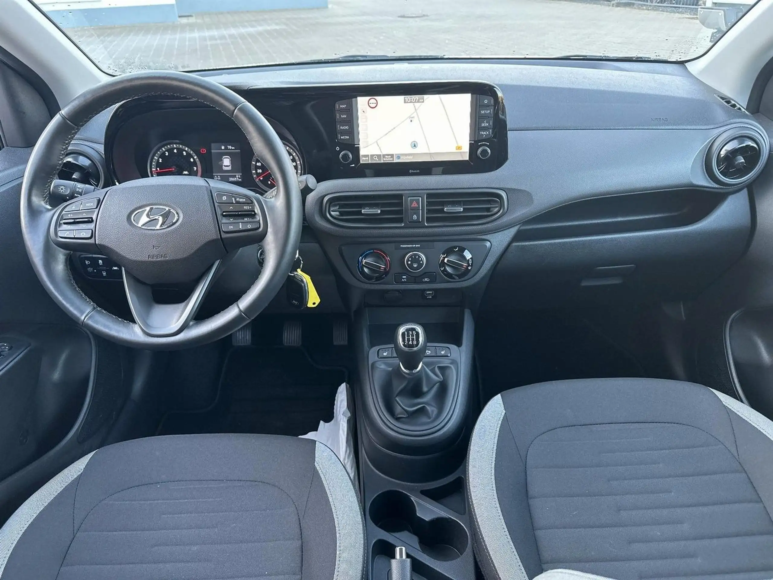 Hyundai - i10