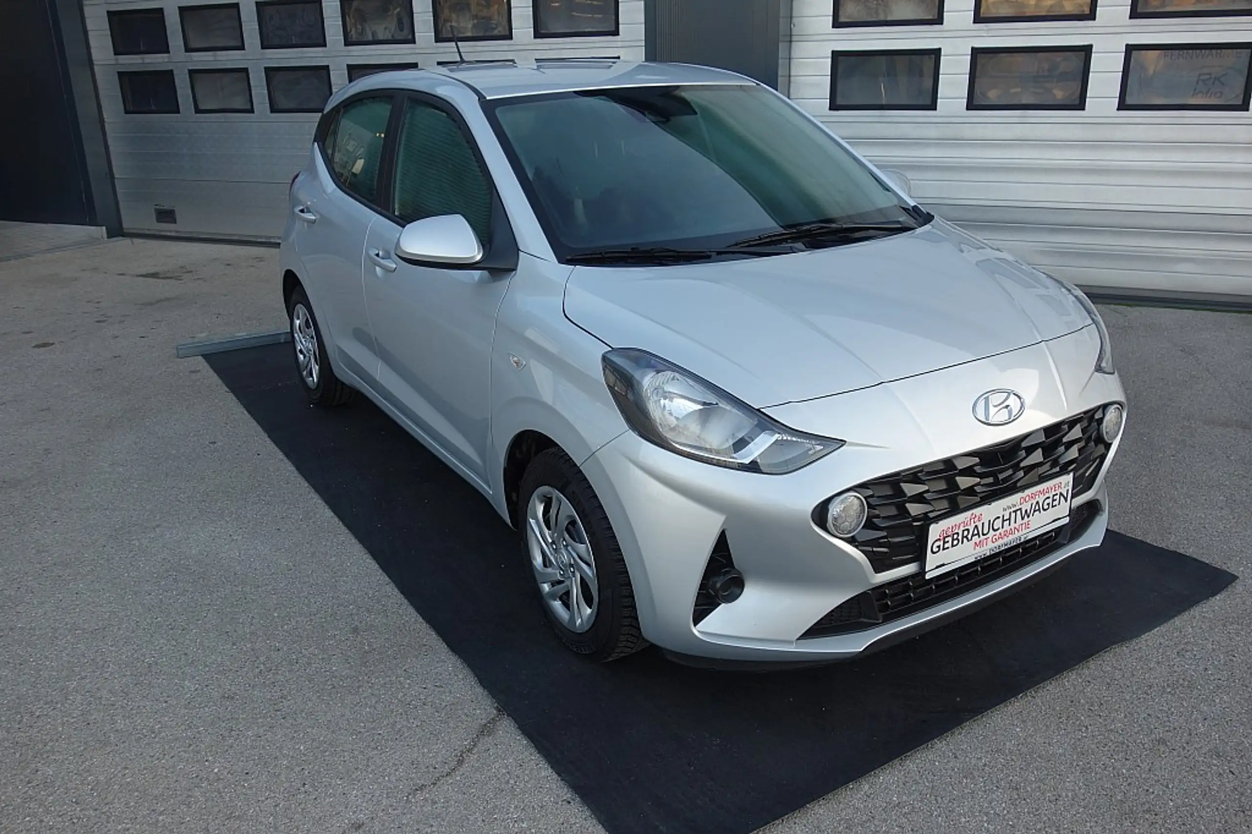 Hyundai - i10