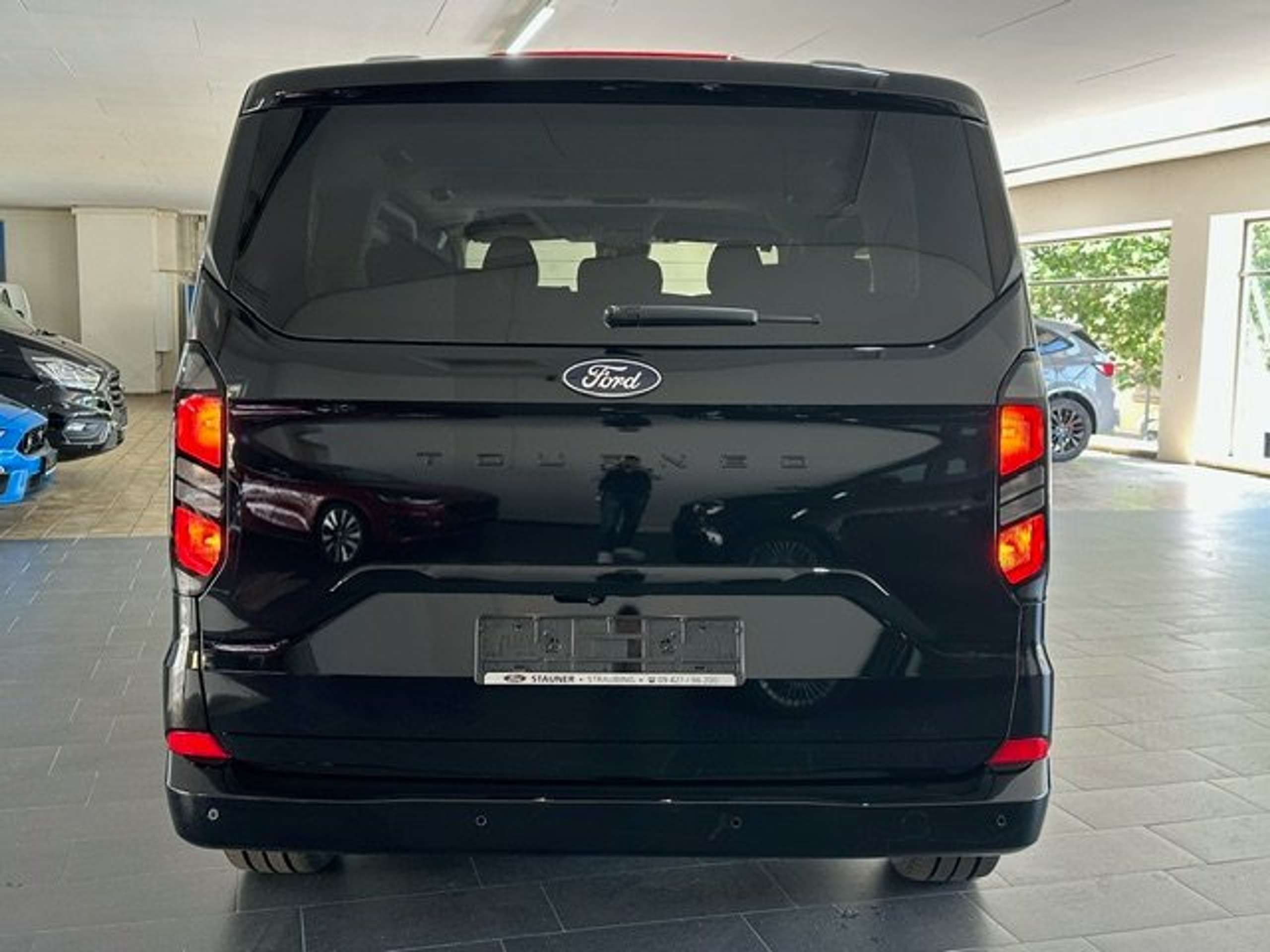 Ford - Tourneo Custom