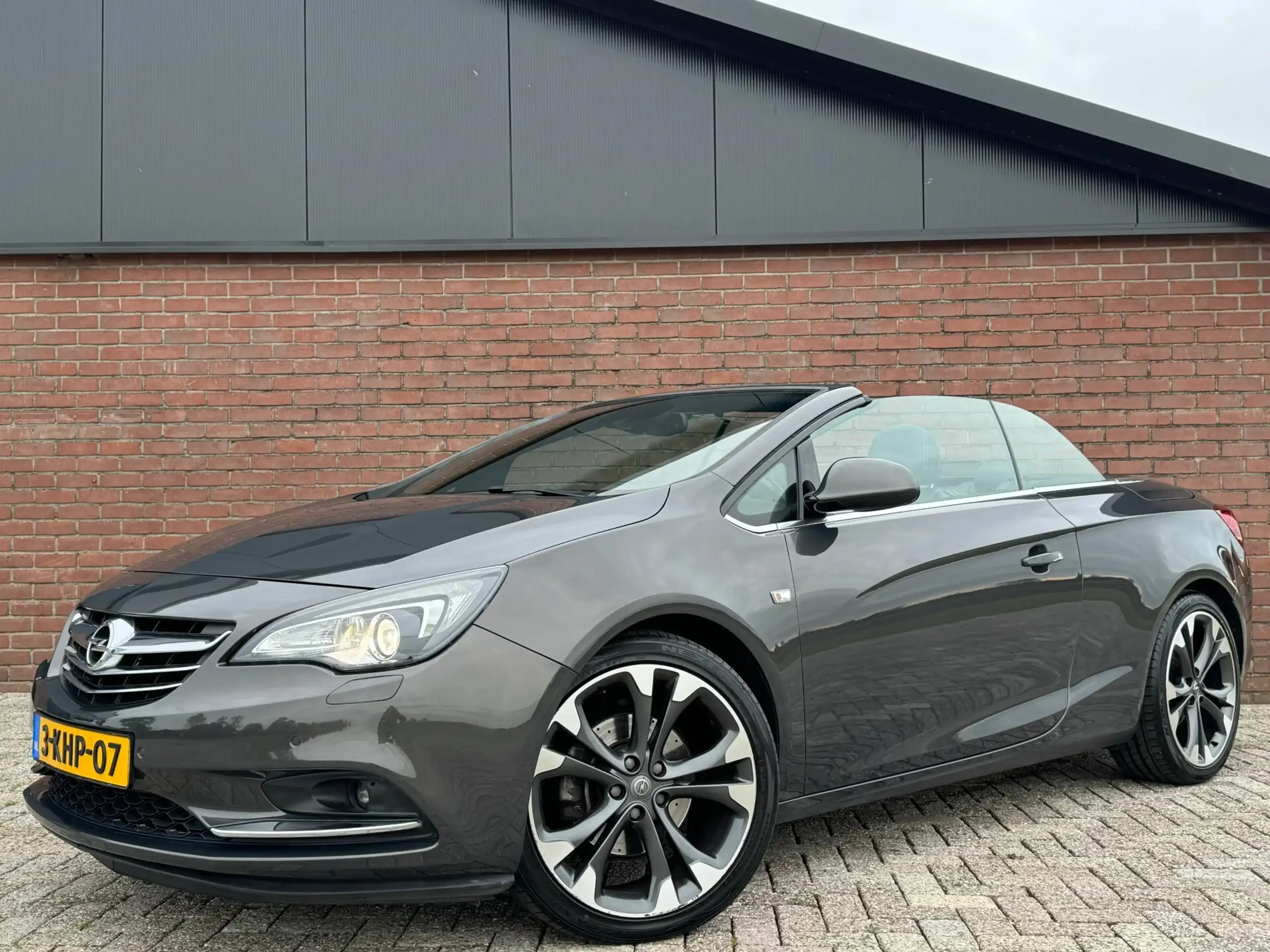 Opel - Cascada