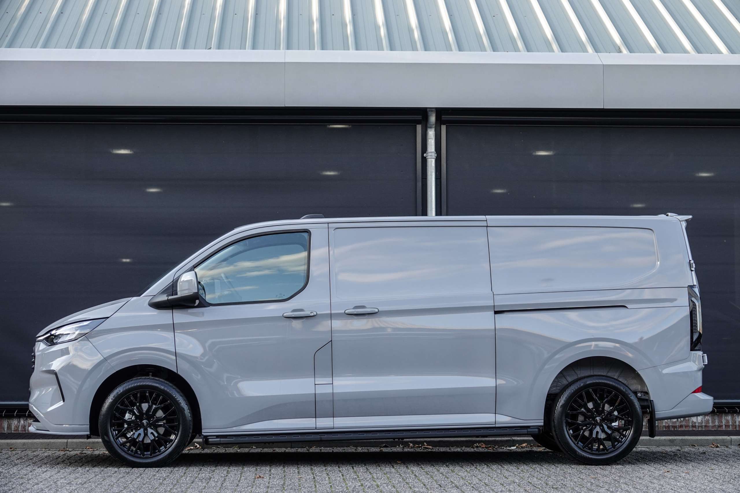 Ford - Transit Custom