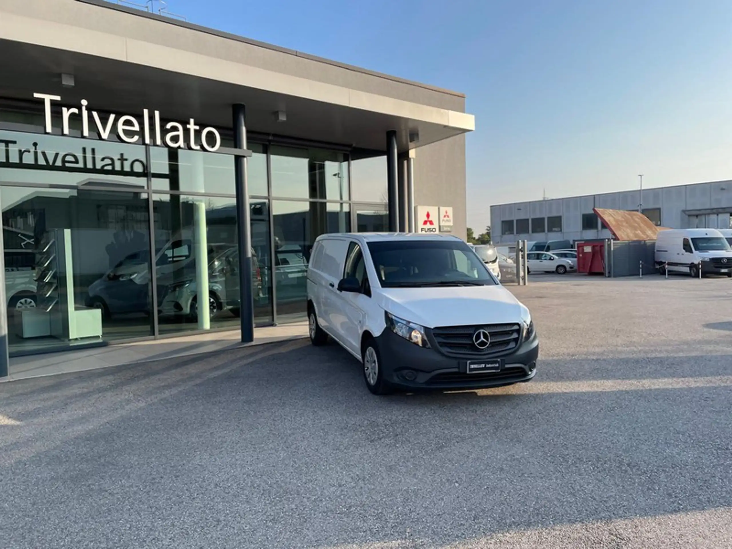 Mercedes-Benz - Vito