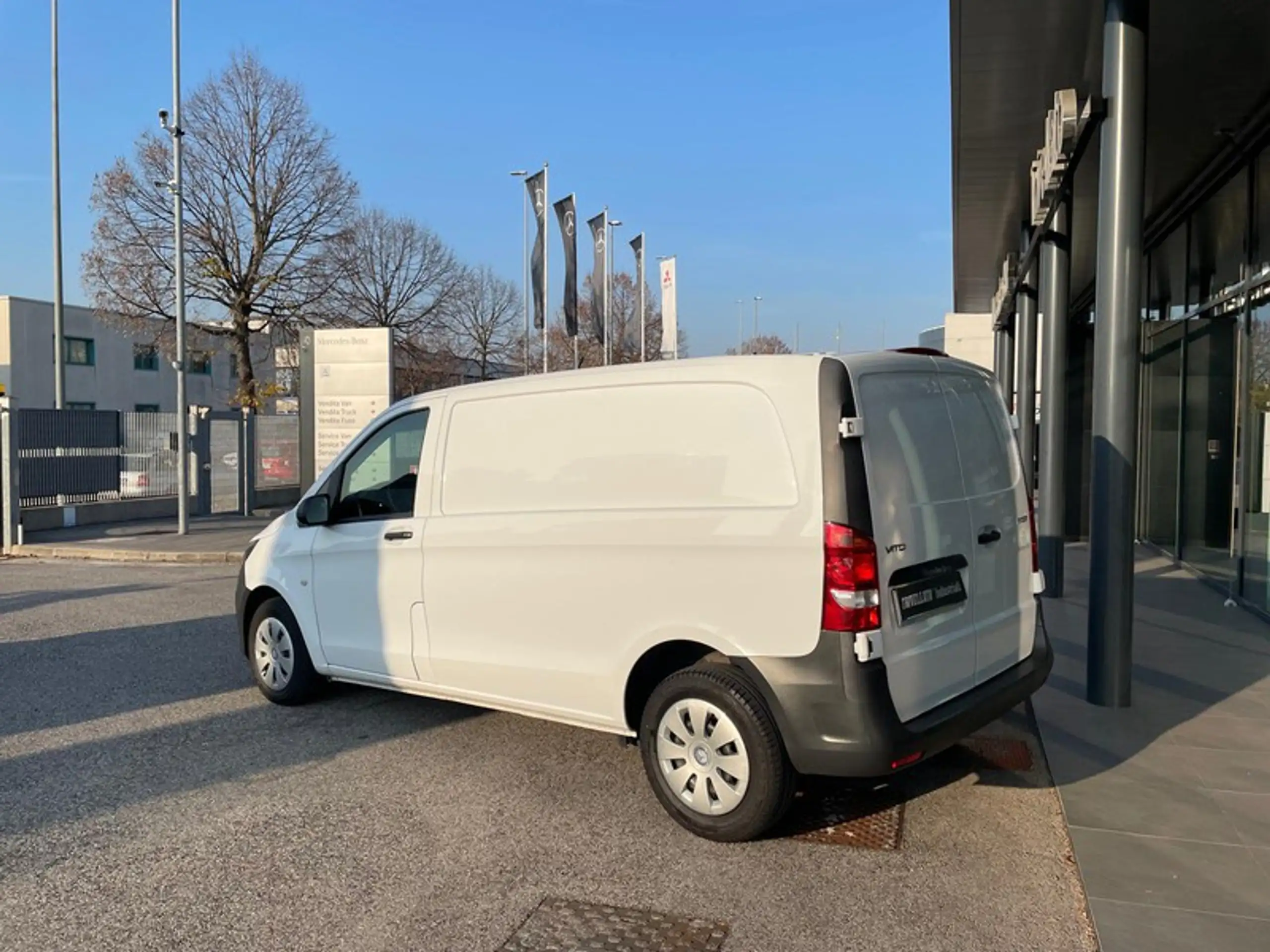 Mercedes-Benz - Vito