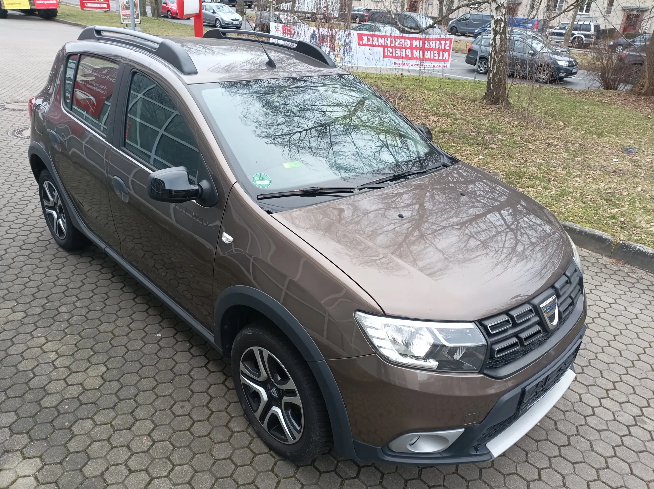 Dacia - Sandero