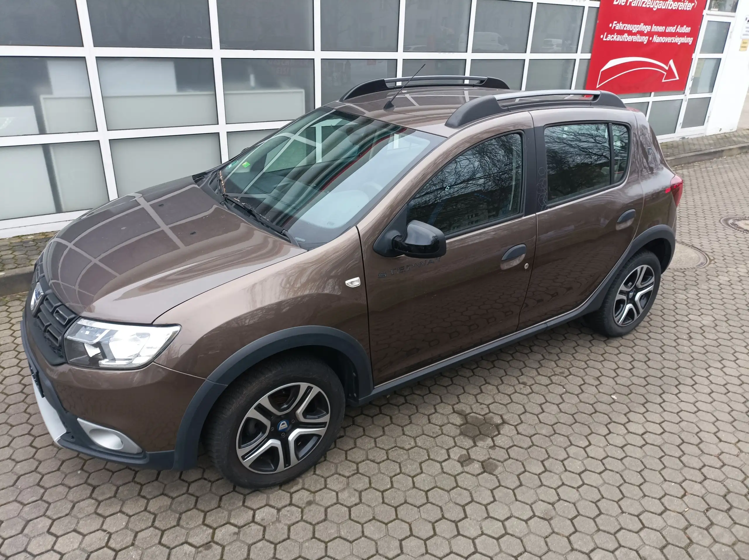 Dacia - Sandero