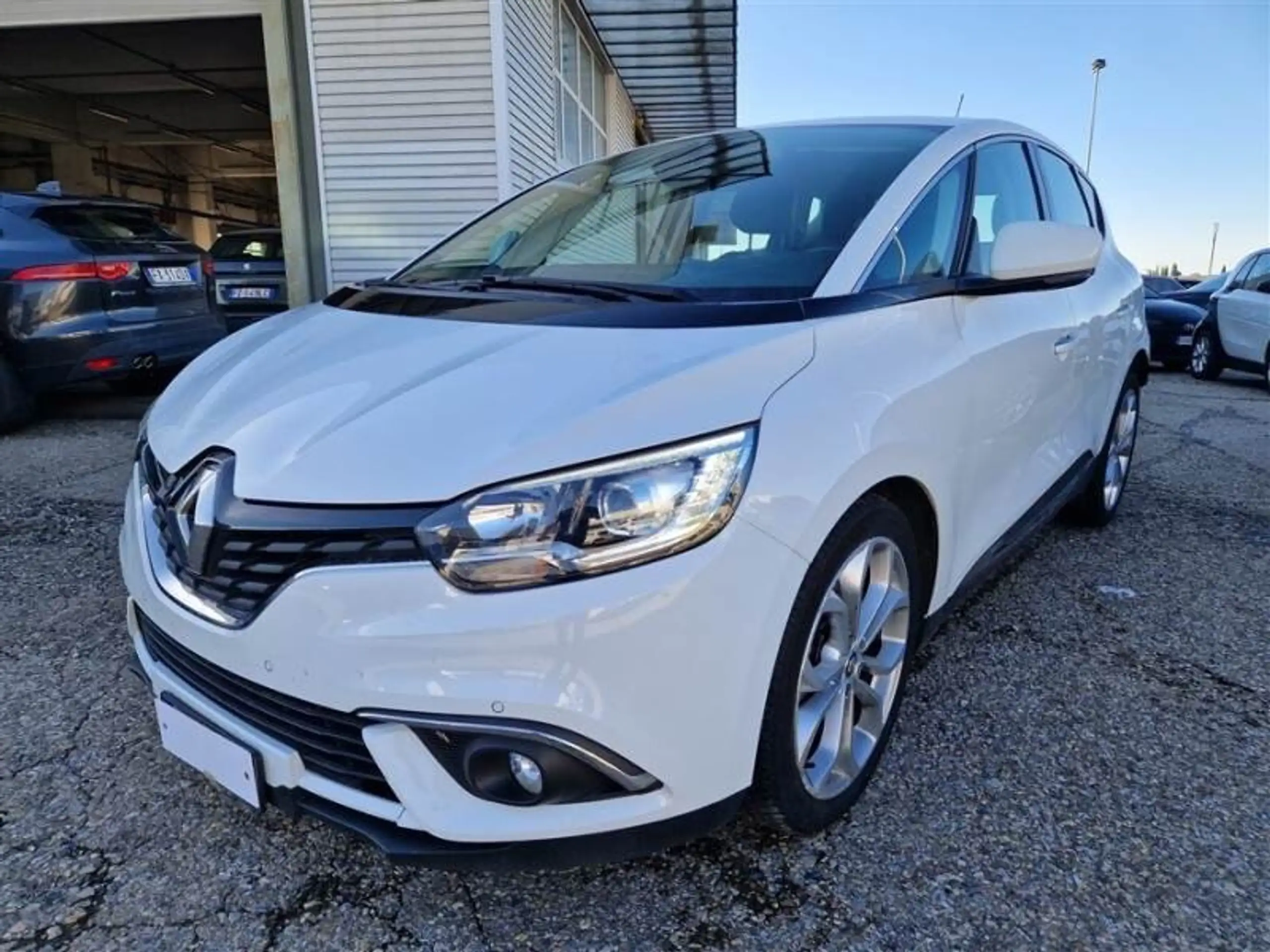 Renault - Scenic