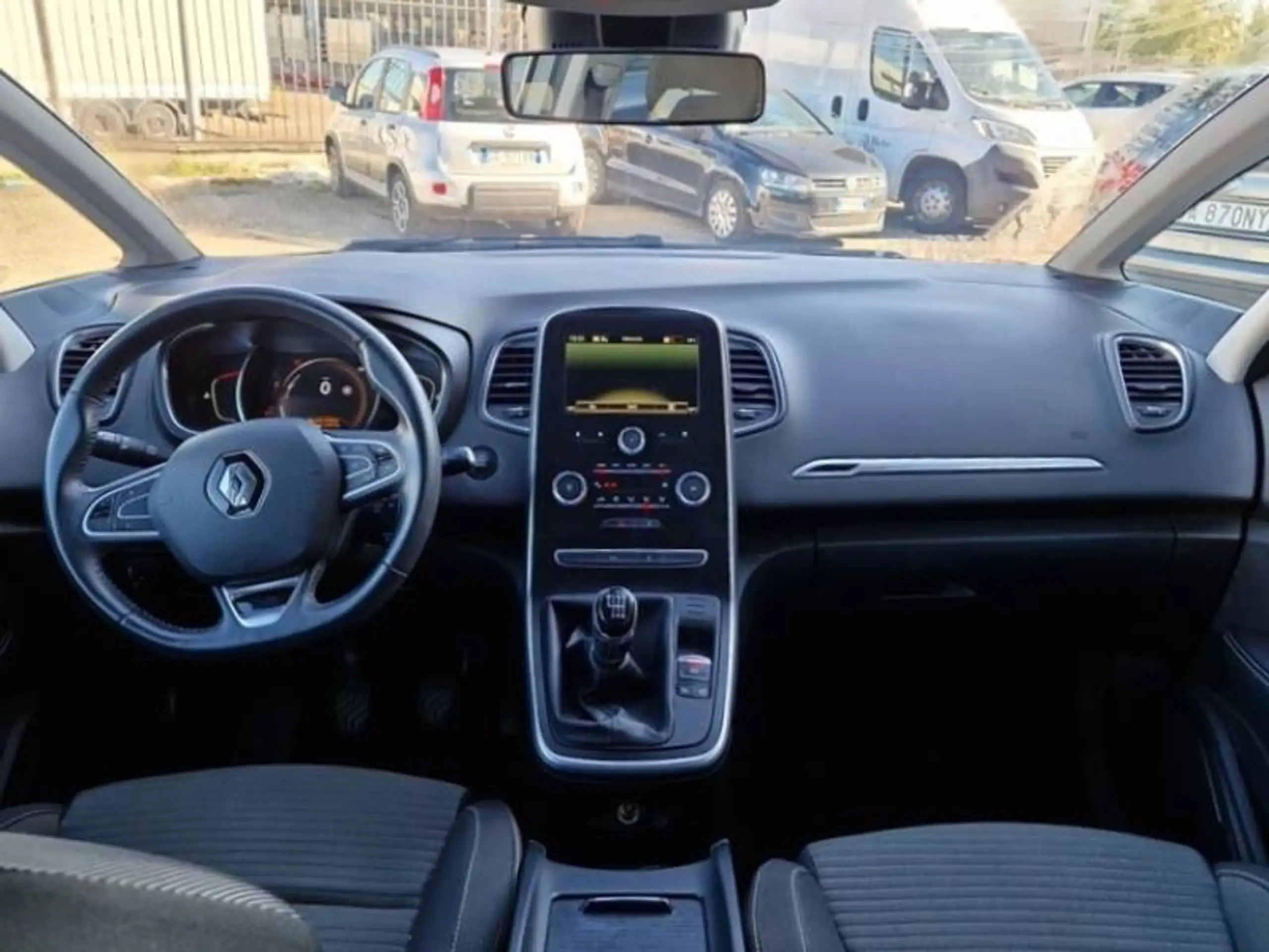 Renault - Scenic